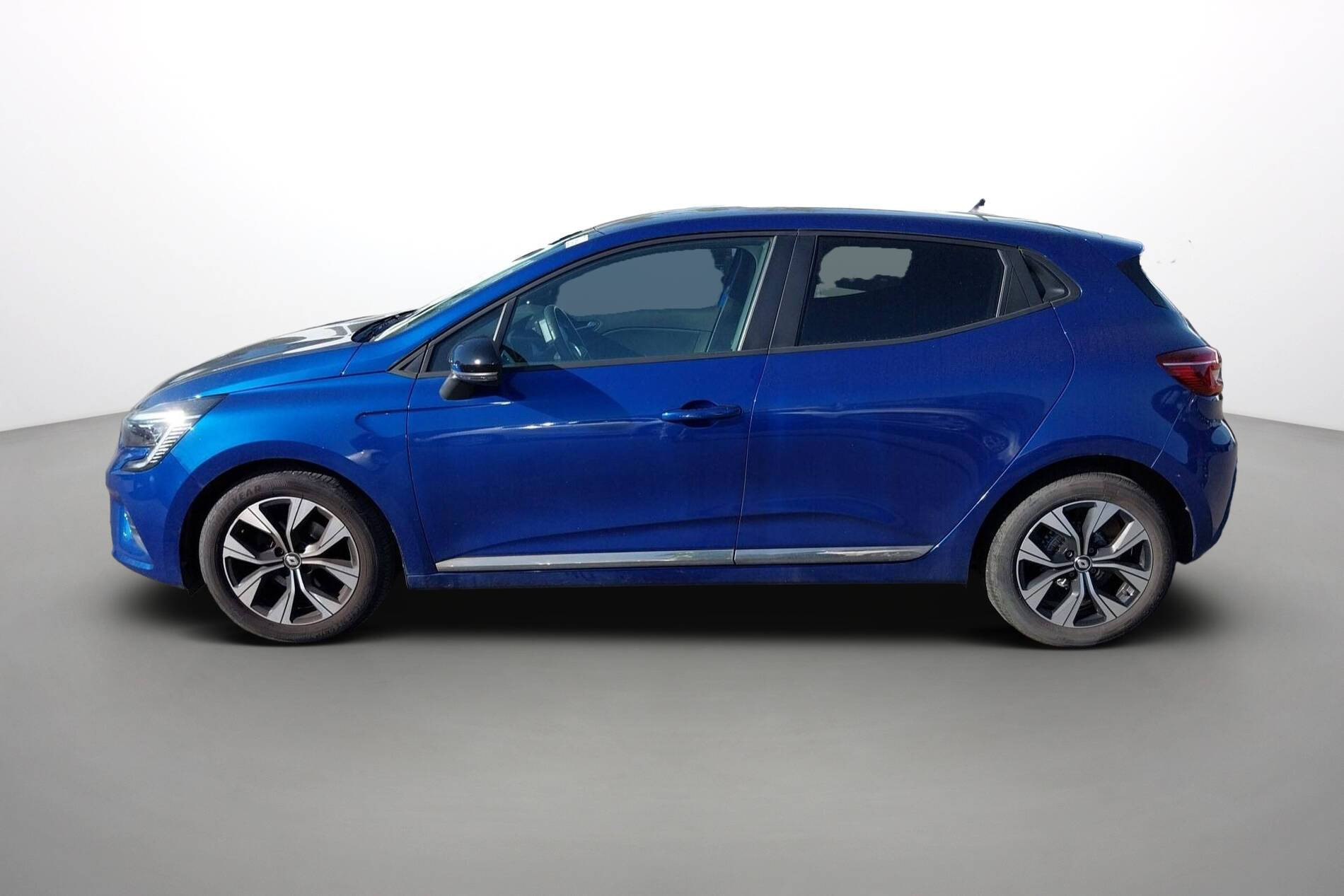 Vente en ligne Renault Clio 5 Clio TCe 100 GPL au prix de 14 990 €