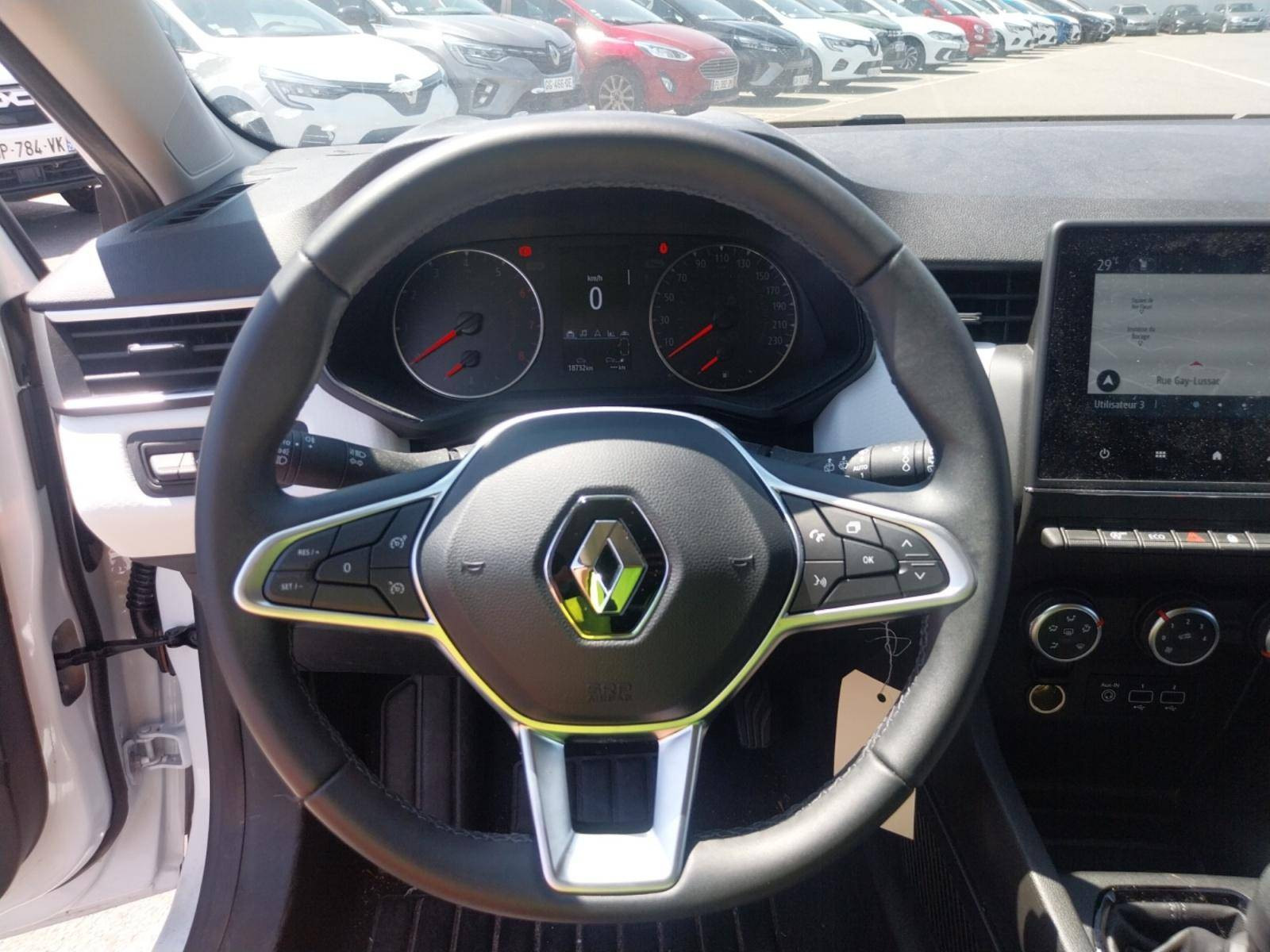 Vente en ligne Renault Clio 5 Clio TCe 90 au prix de 14 990 €