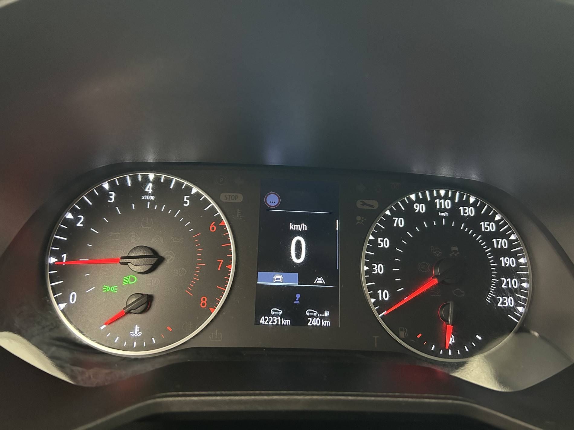 Vente en ligne Renault Clio 5 Clio SCe 65 au prix de 11 790 €