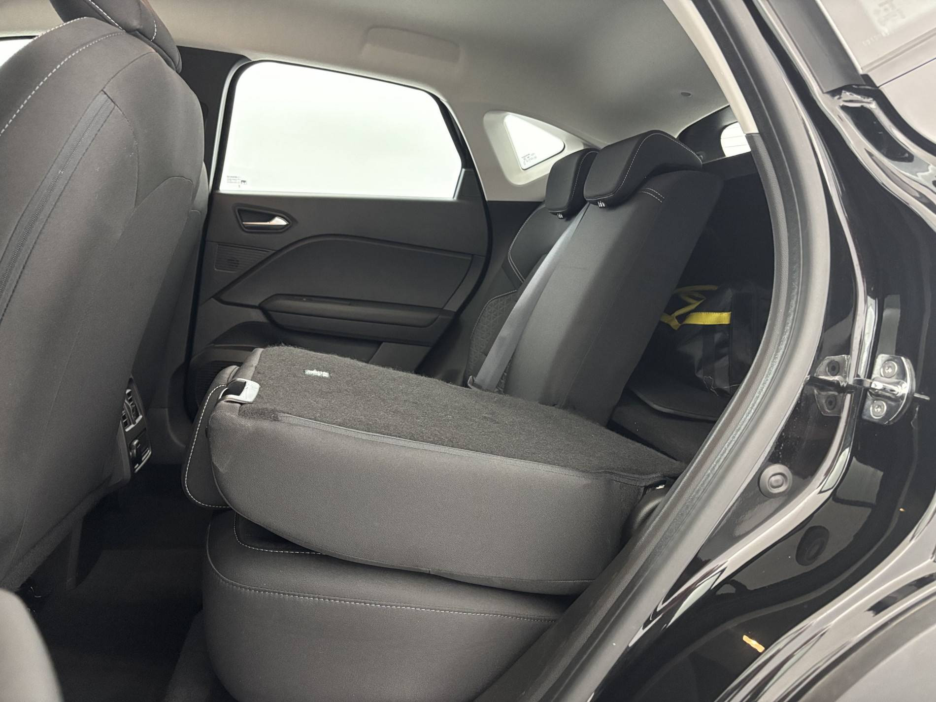 Vente en ligne Renault Captur  E-Tech 145 - 21 au prix de 18 590 €