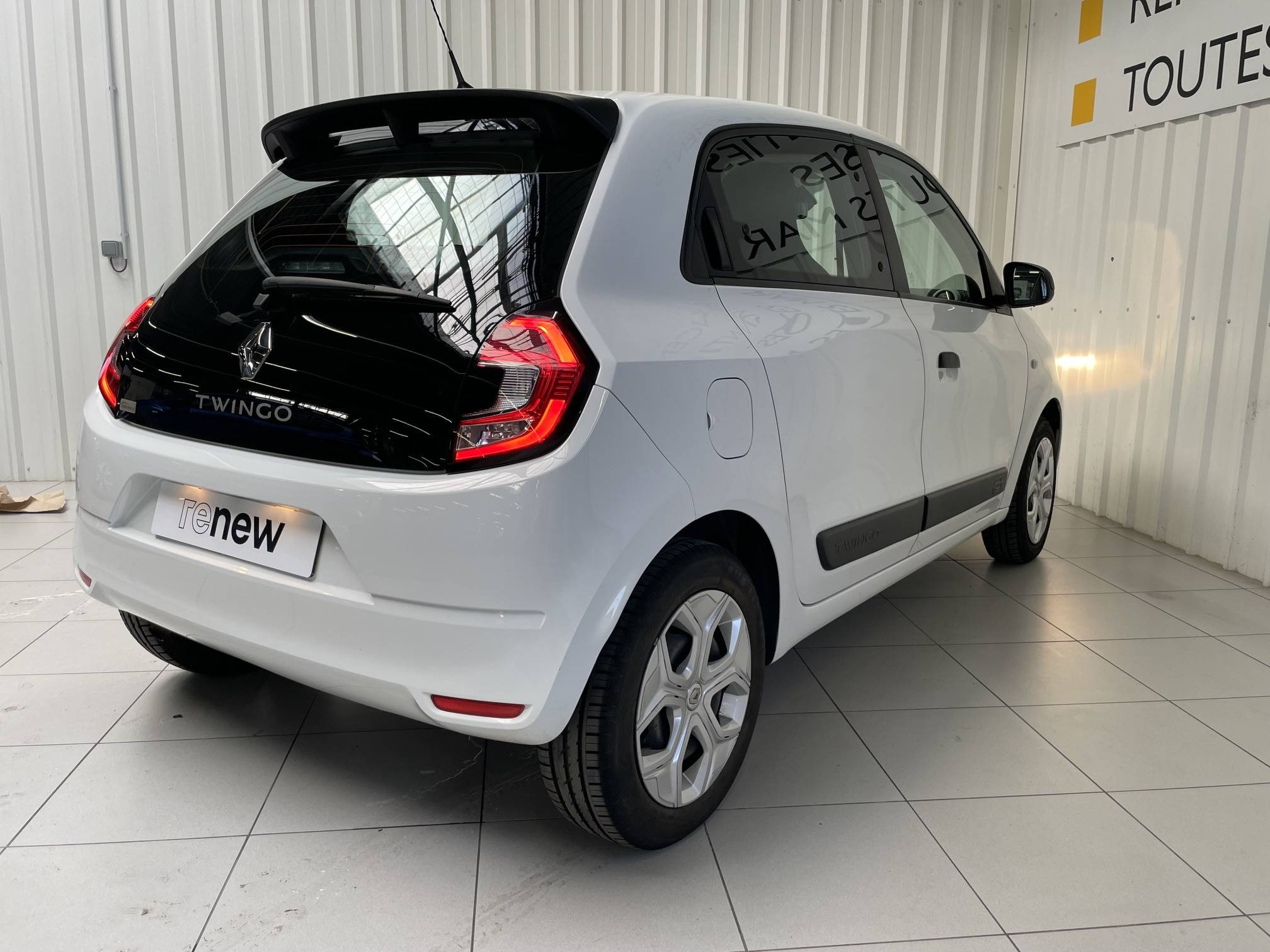 Vente en ligne Renault Twingo 3  SCe 65 - 20 au prix de 10 290 €