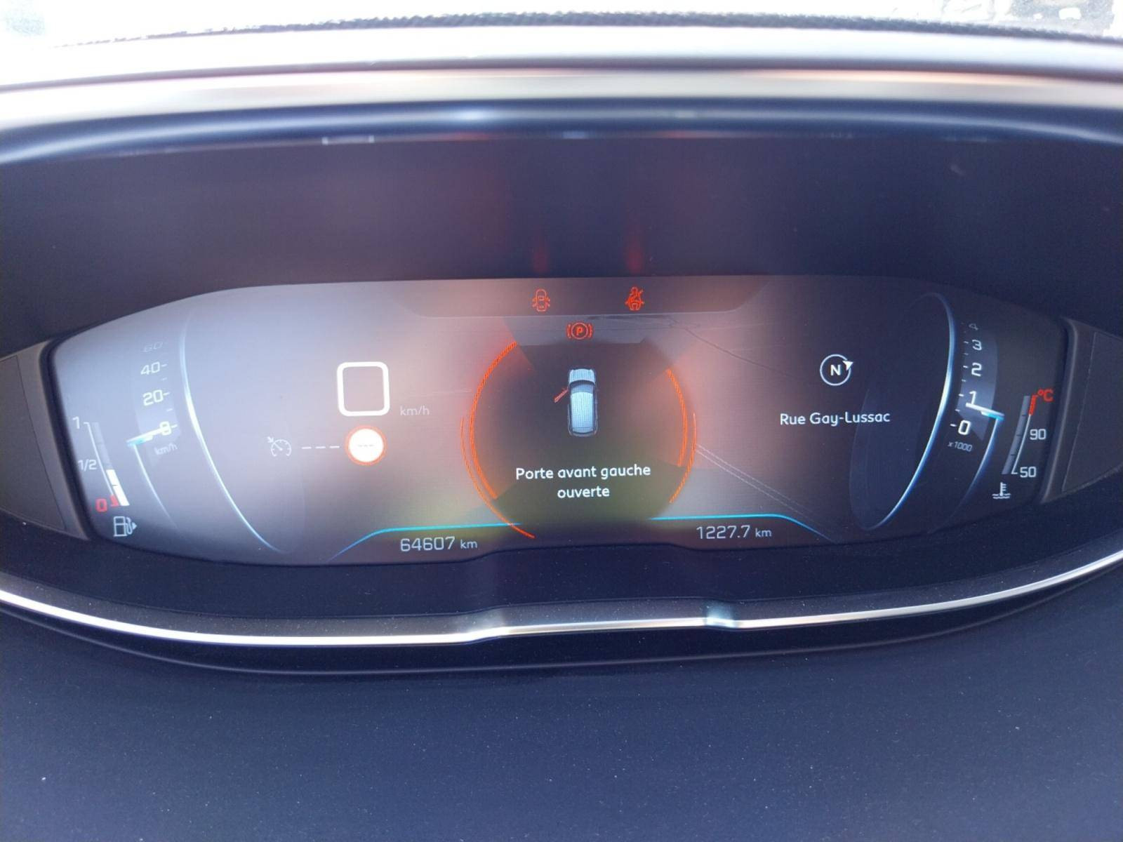 Vente en ligne Peugeot 3008  BlueHDi 130ch S&S BVM6 au prix de 16 990 €