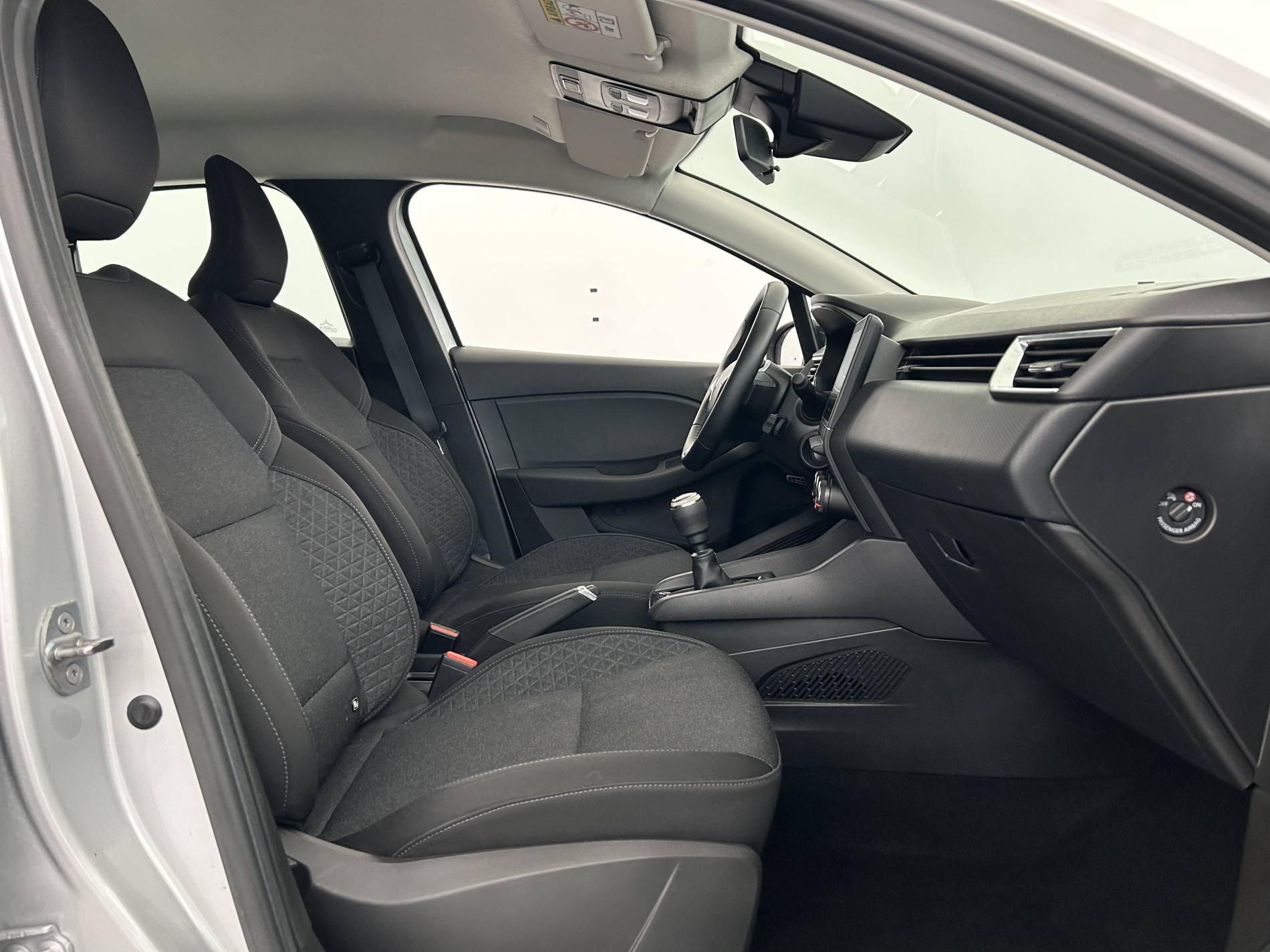 Vente en ligne Renault Clio 5 Clio TCe 90 au prix de 13 500 €