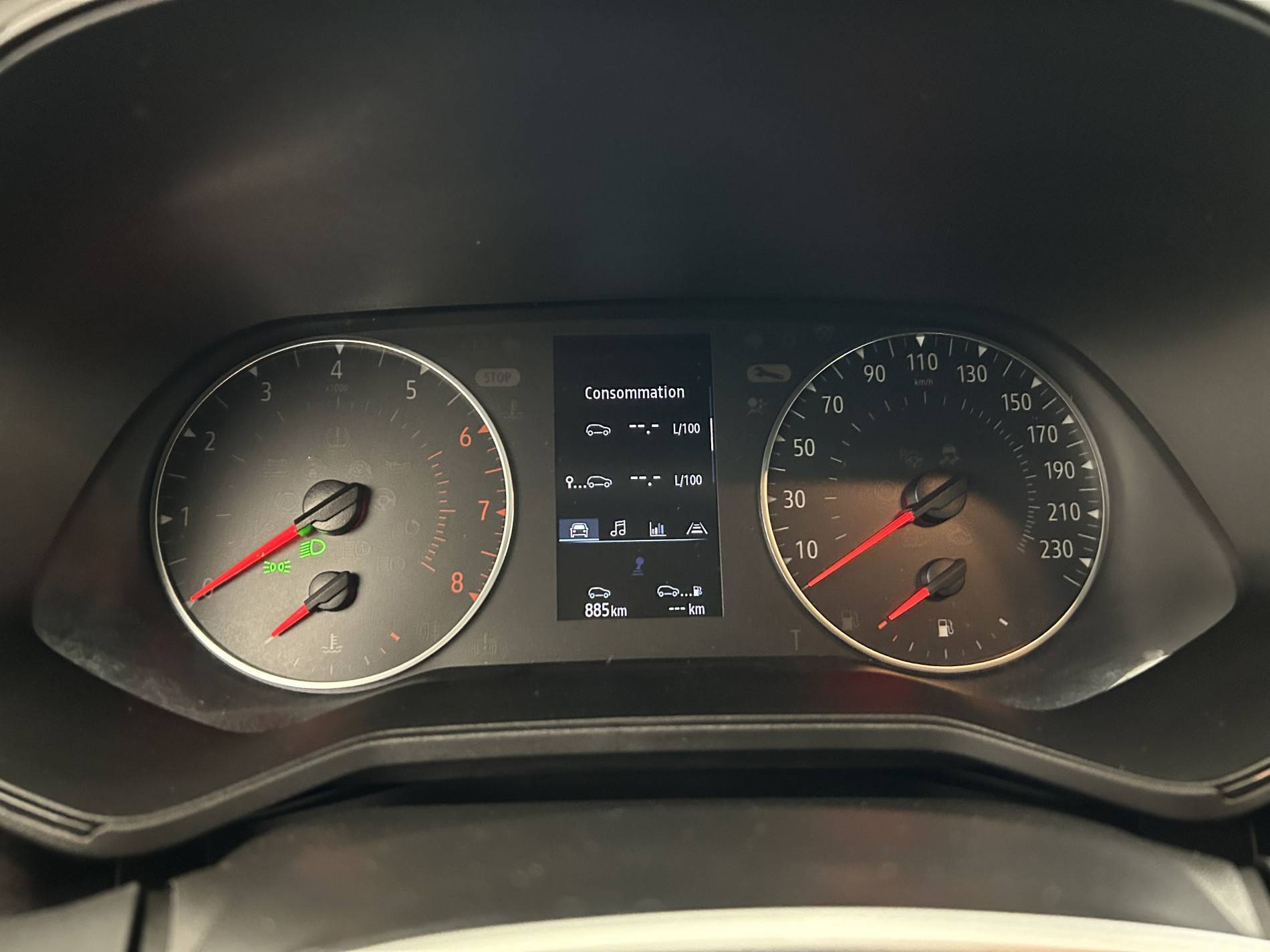 Vente en ligne Renault Clio 5 Clio TCe 90 au prix de 13 590 €