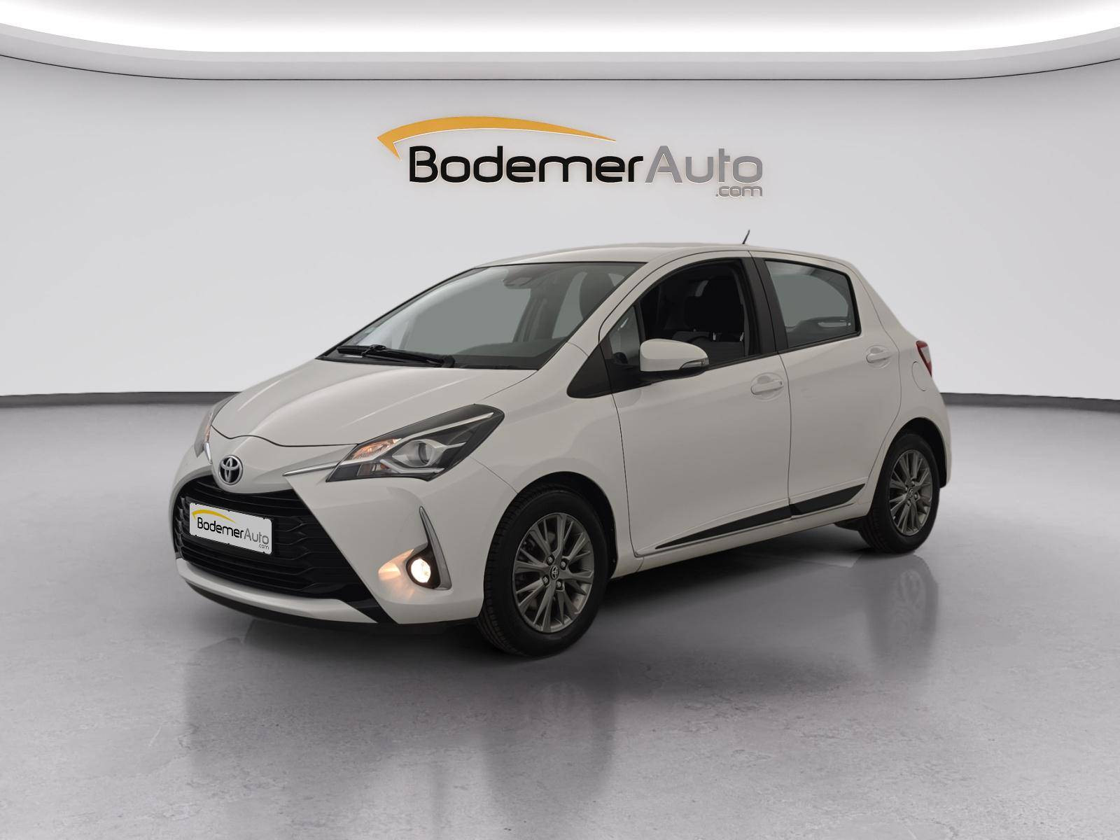 Toyota Yaris Yaris Pro 110 VVT-i CVT occasion de 2018 en vente à Caen