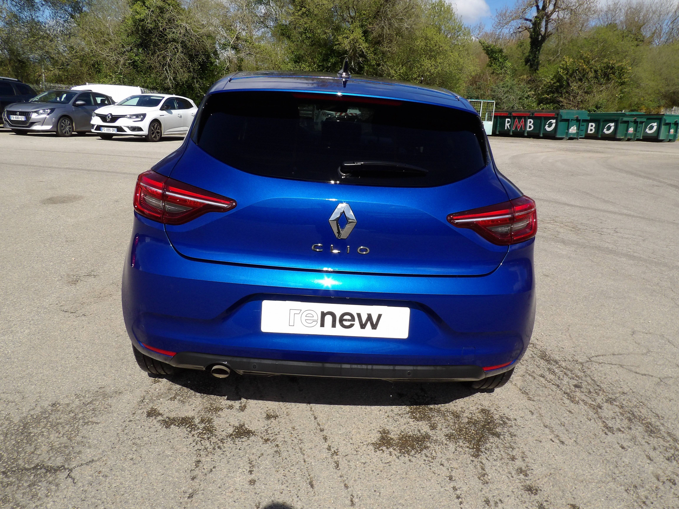 Vente en ligne Renault Clio 5 Clio TCe 90 au prix de 13 999 €