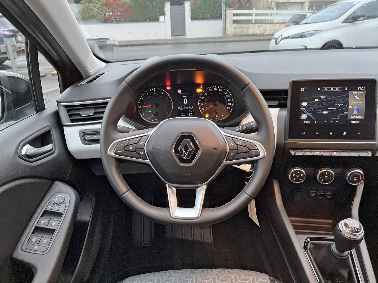 Vente en ligne Renault Clio 5 Clio TCe 90 au prix de 14 490 €