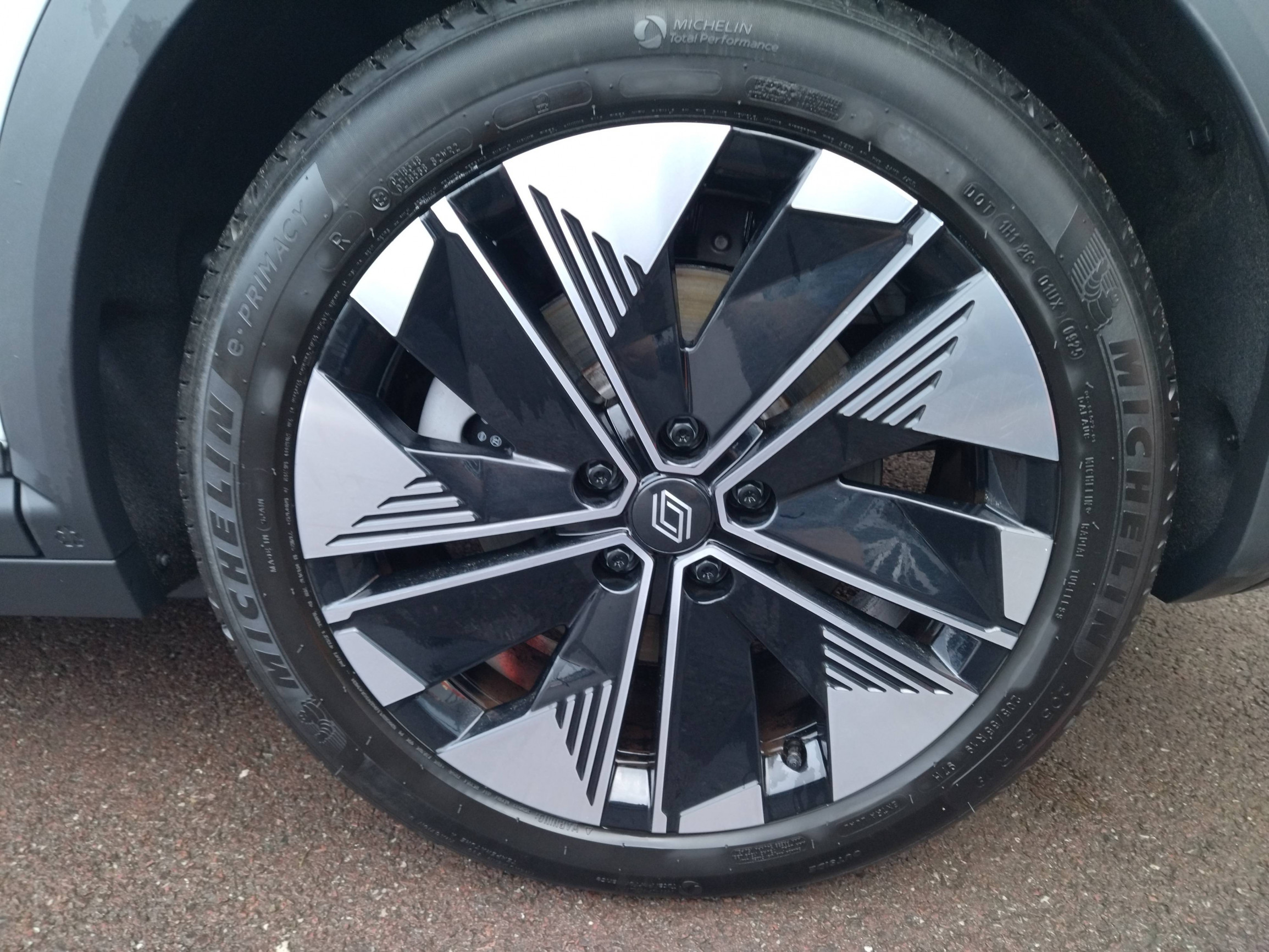 Vente en ligne Renault Scenic E-Tech  220 ch grande autonomie au prix de 37 990 €