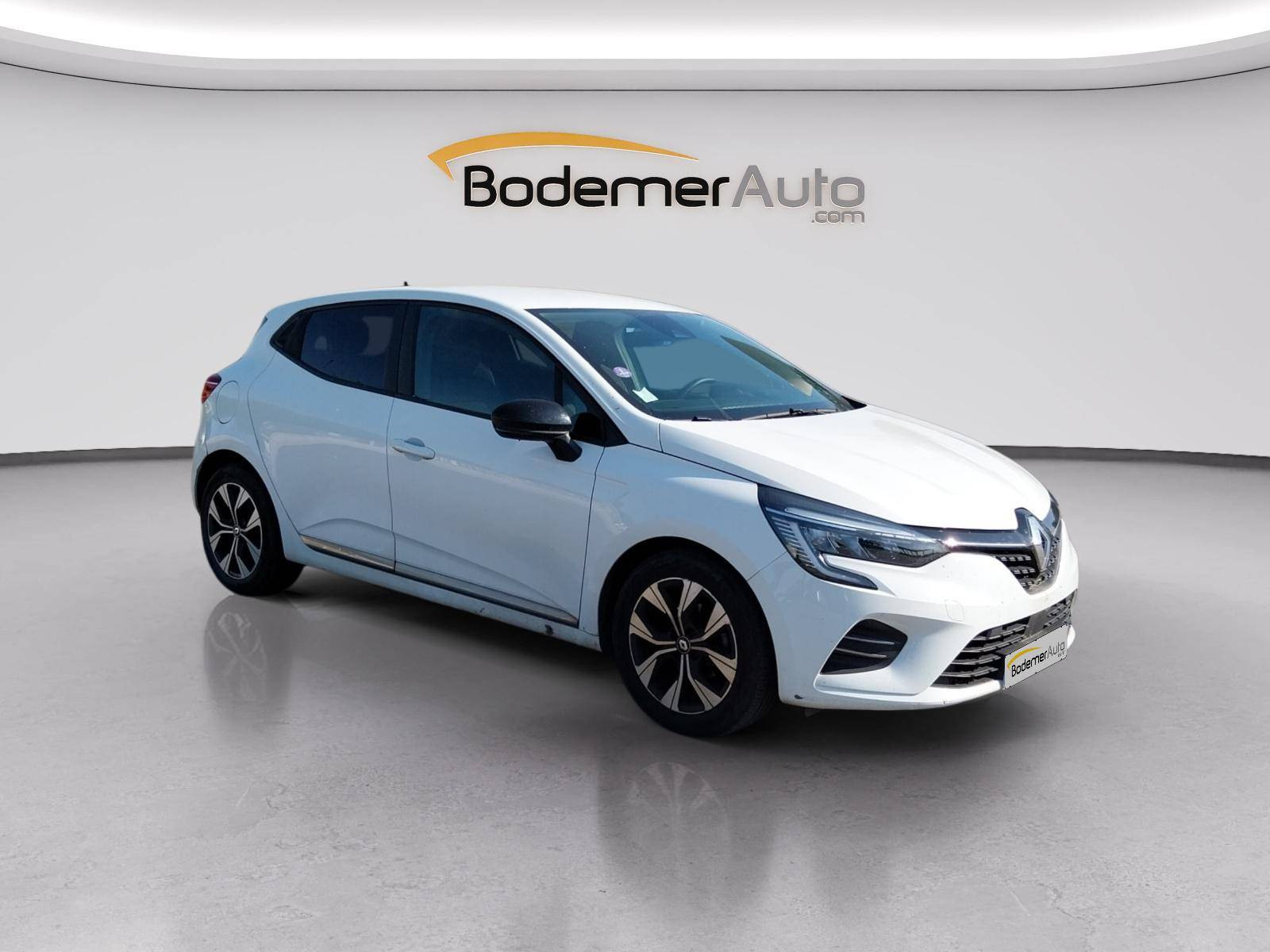 Vente en ligne Renault Clio 5 Clio TCe 100 GPL au prix de 15 990 €