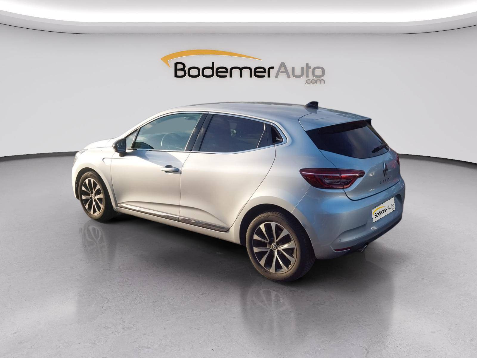 Vente en ligne Renault Clio 5 Clio TCe 90 au prix de 14 490 €