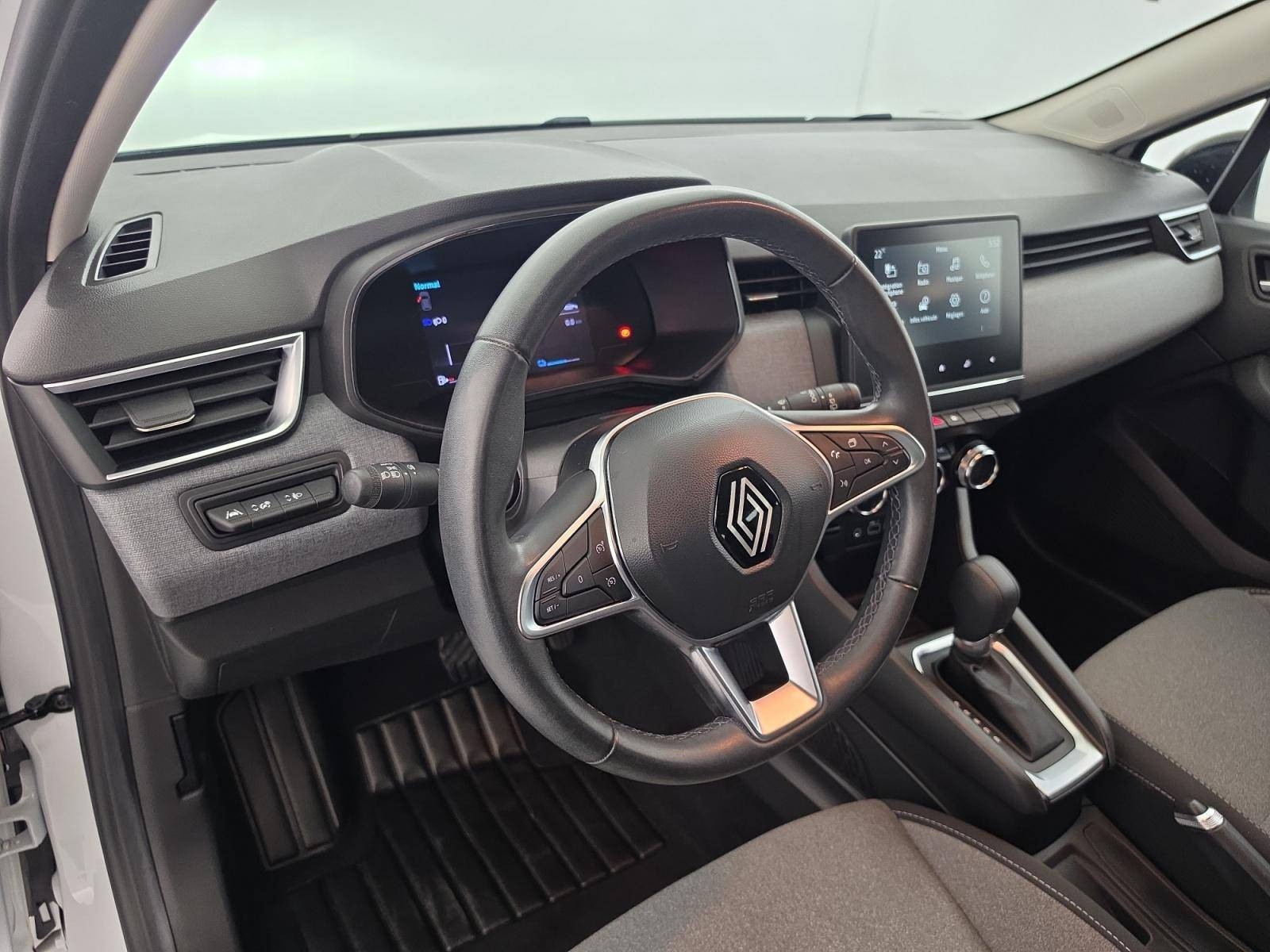 Vente en ligne Renault Clio 5 Clio E-Tech full hybrid 145 au prix de 16 490 €