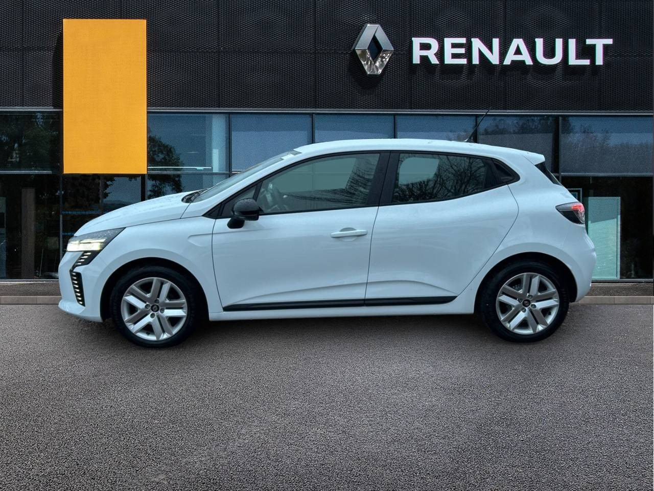 Vente en ligne Renault Clio 5 Clio SCe 65 ch GSR2 au prix de 16 990 €