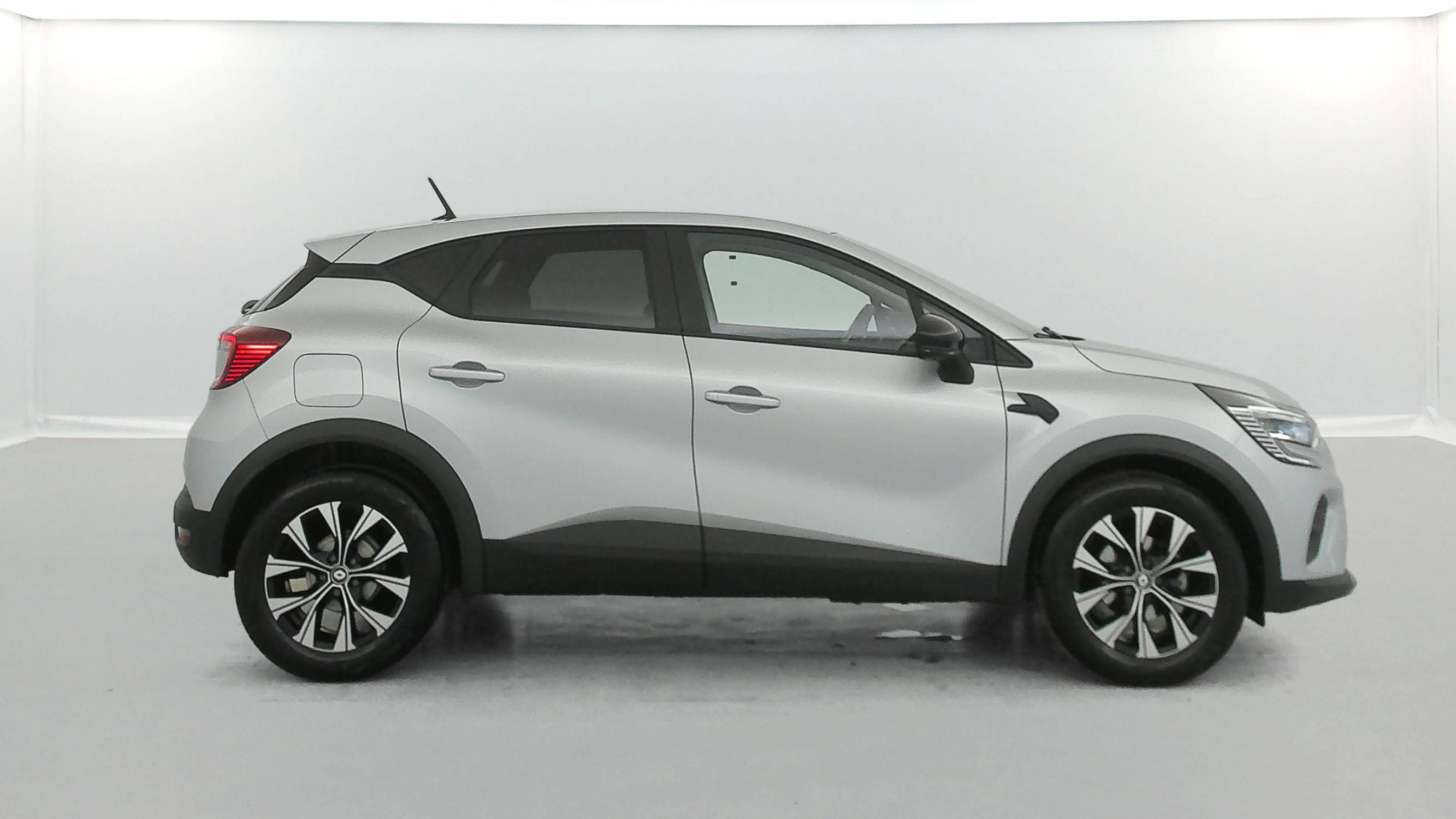 Vente en ligne Renault Captur  TCe 90 au prix de 17 650 €