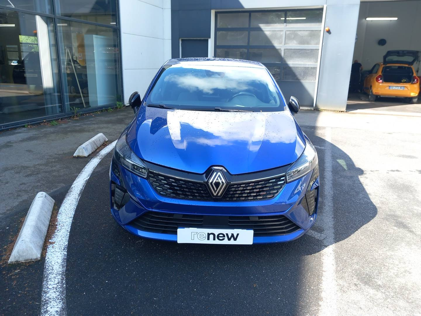 Renault Clio  TECHNO TCE 90 occasion de 2024 en vente à Châteaulin