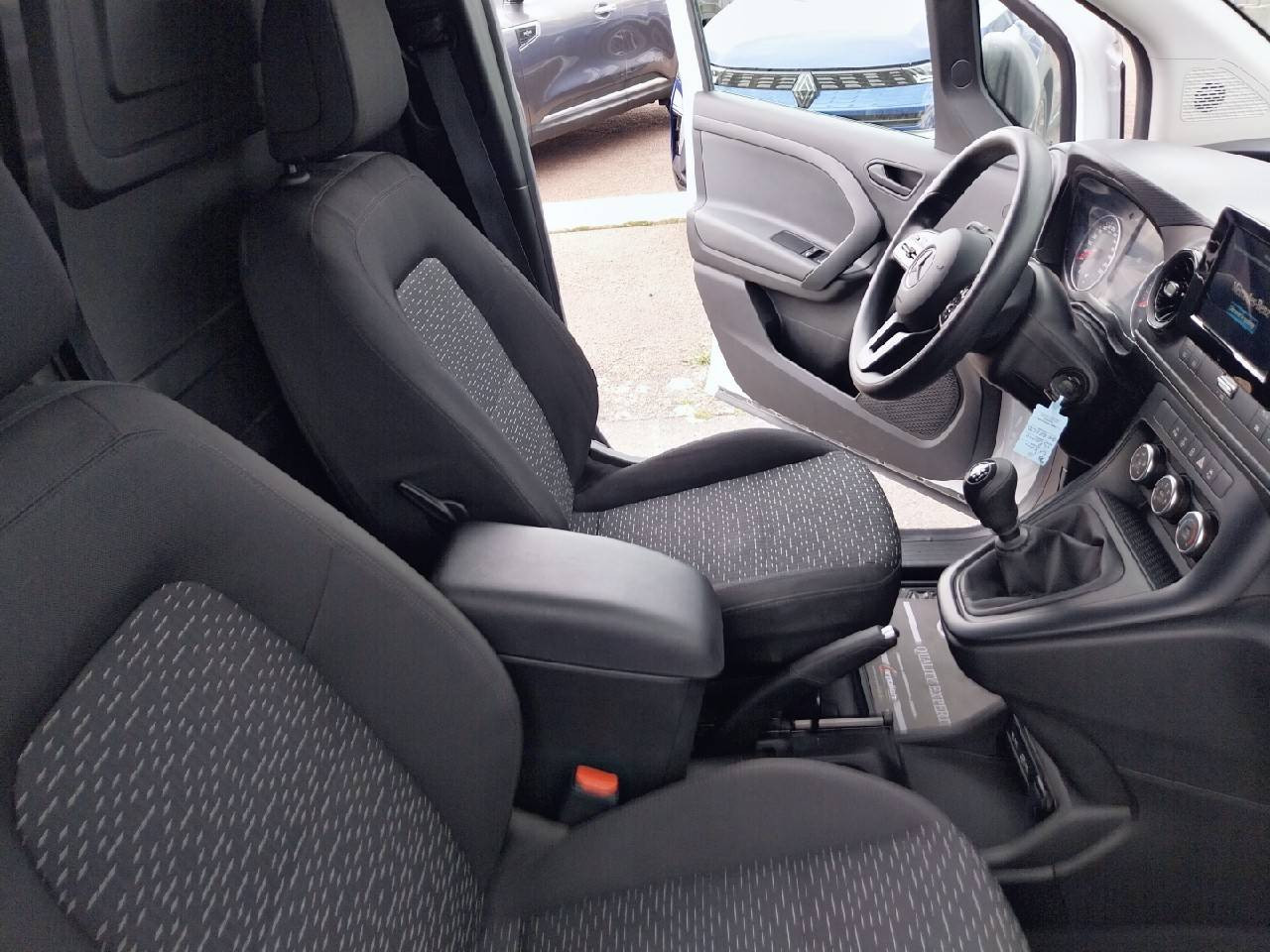 Vente en ligne Mercedes Citan Fourgon CITAN FGN 110 CDI LONG au prix de 18 990 €