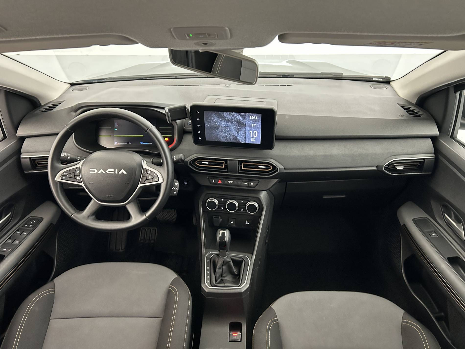 Vente en ligne Dacia Jogger  Hybrid 140 7 places GSR2 au prix de 23 890 €