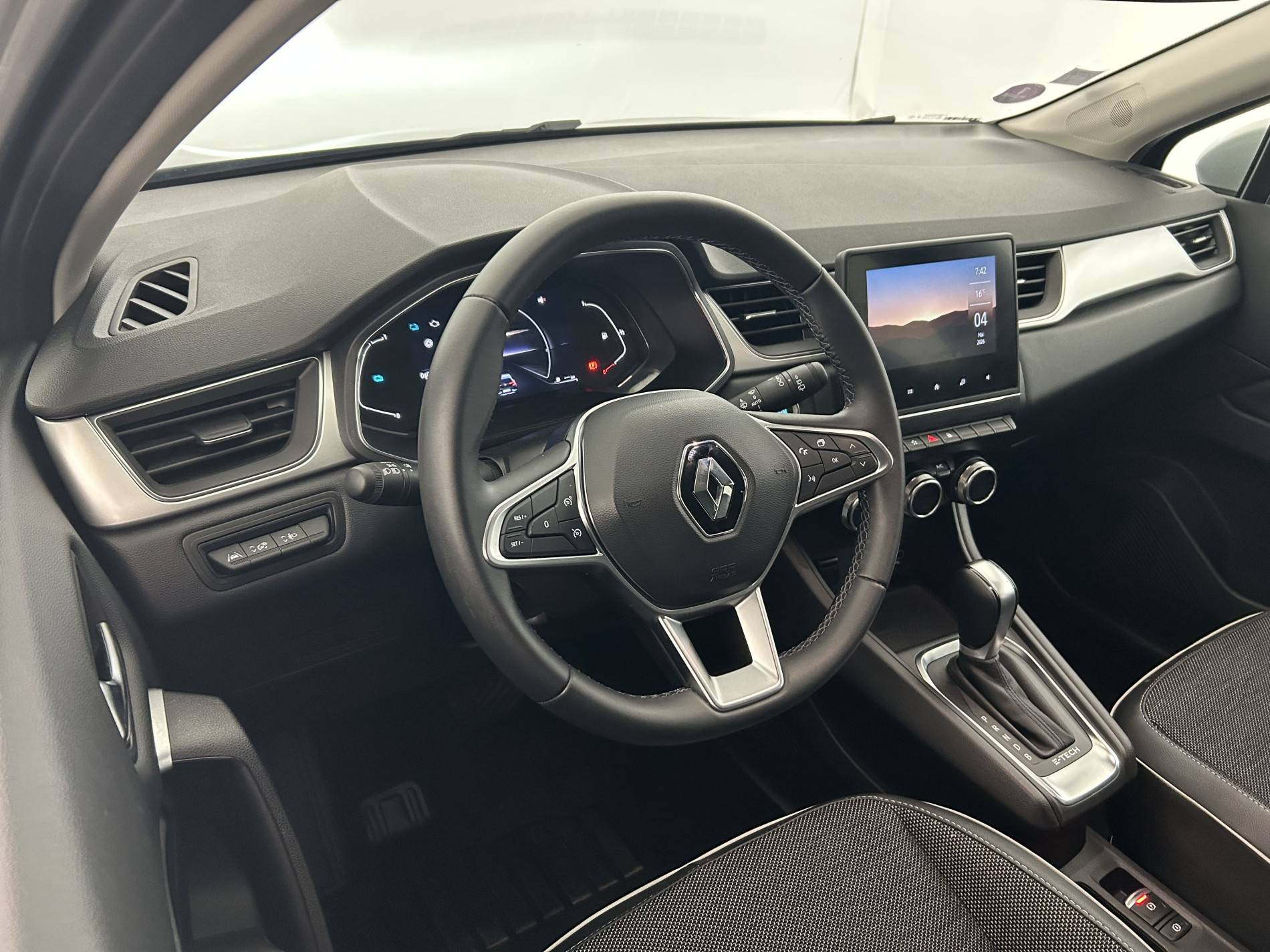 Vente en ligne Renault Captur  E-Tech 145 - 21 au prix de 19 290 €
