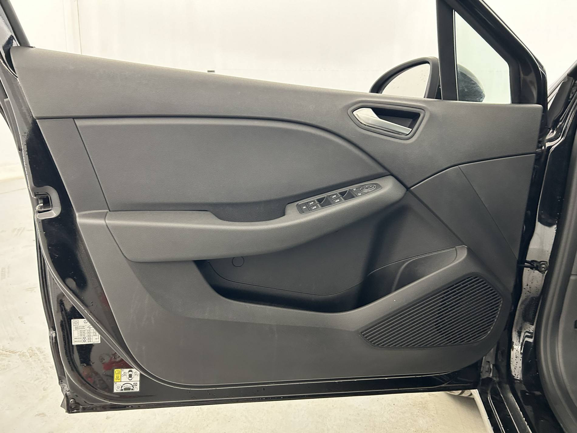 Vente en ligne Renault Clio 5 Clio Blue dCi 100 ch GSR2 au prix de 18 090 €