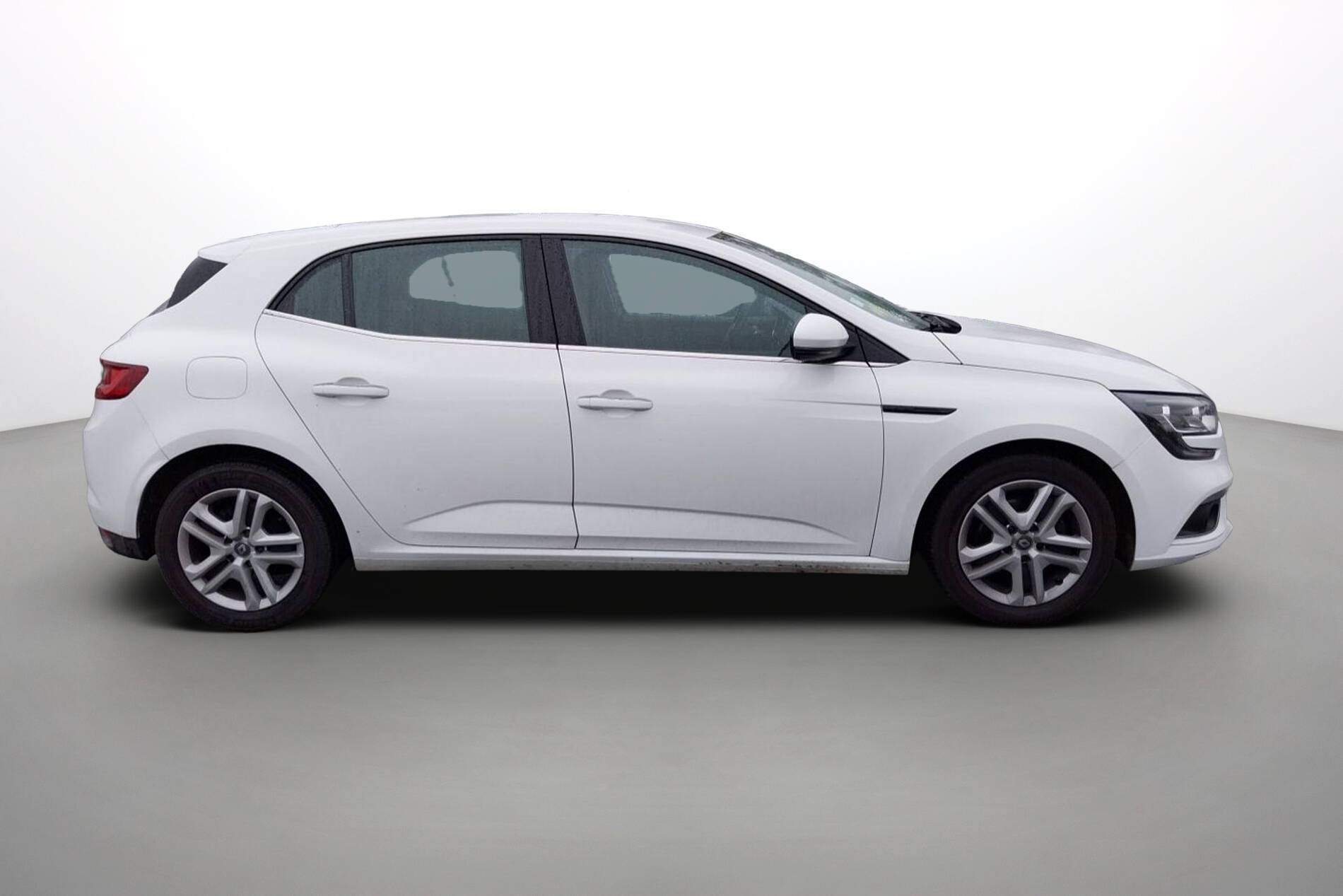 Vente en ligne Renault Megane 4 Mégane IV Berline Blue dCi 115 au prix de 14 490 €