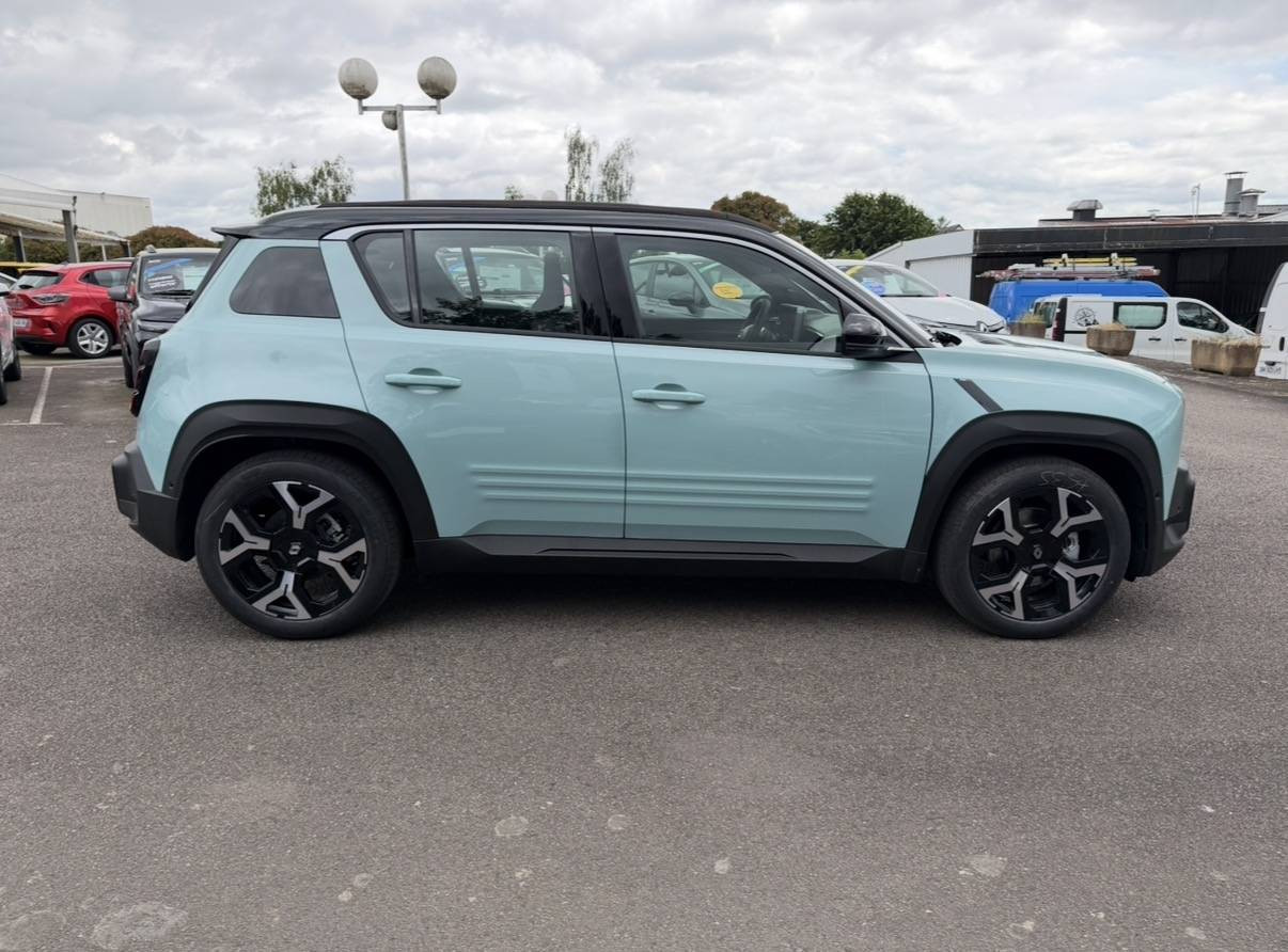 Vente en ligne Renault R4 E-Tech  150 ch autonomie confort au prix de 37 290 €