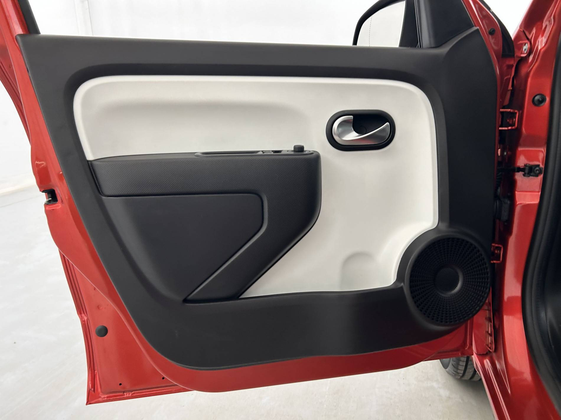 Vente en ligne Renault Twingo 3  SCe 65 au prix de 12 500 €