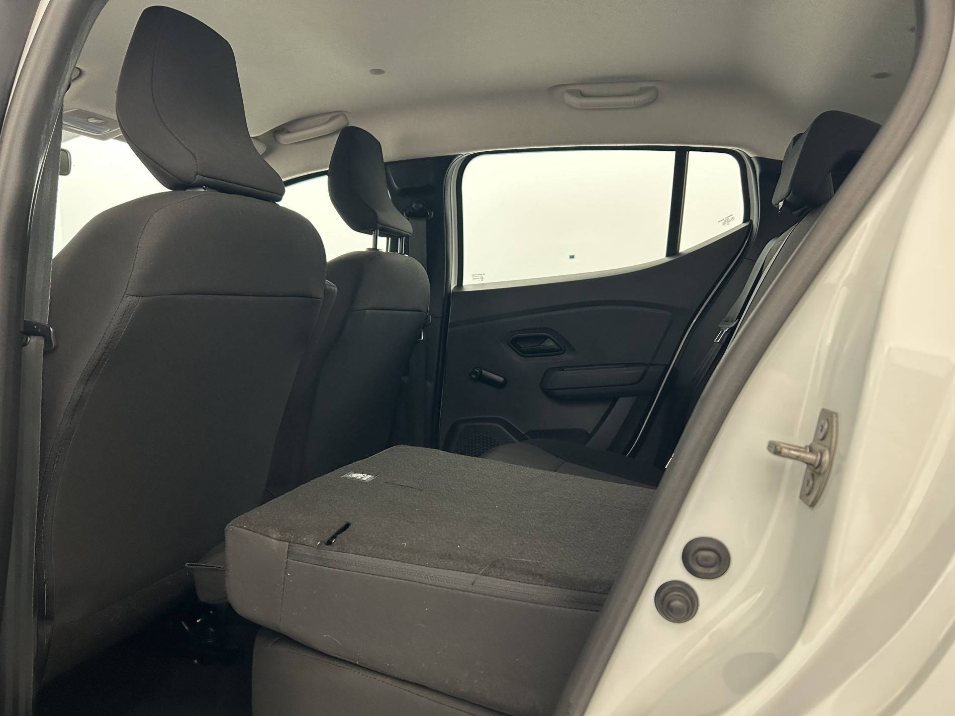 Vente en ligne Dacia Sandero  ECO-G 100 au prix de 10 490 €