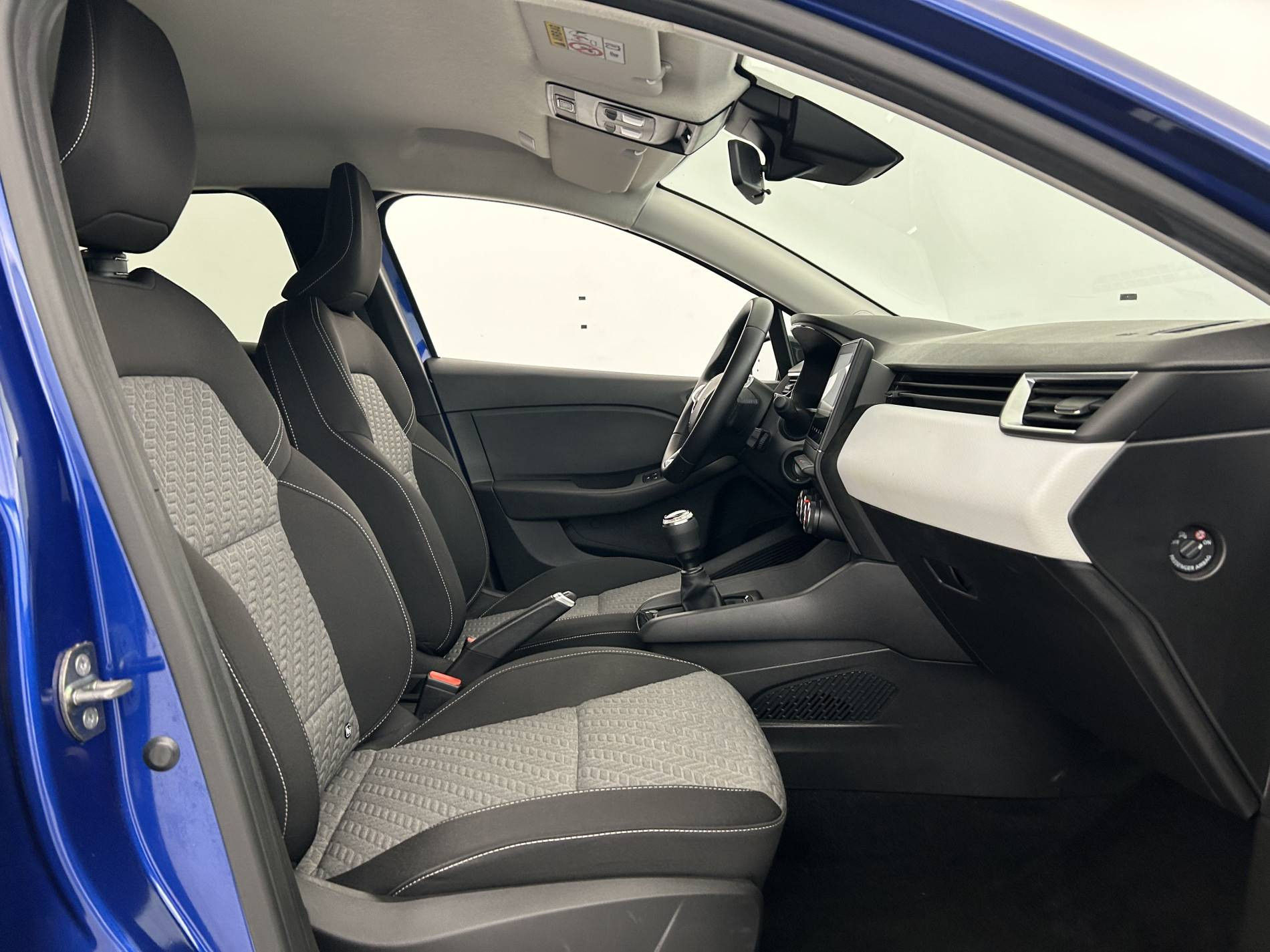 Vente en ligne Renault Clio 5 Clio SCe 65 au prix de 12 490 €