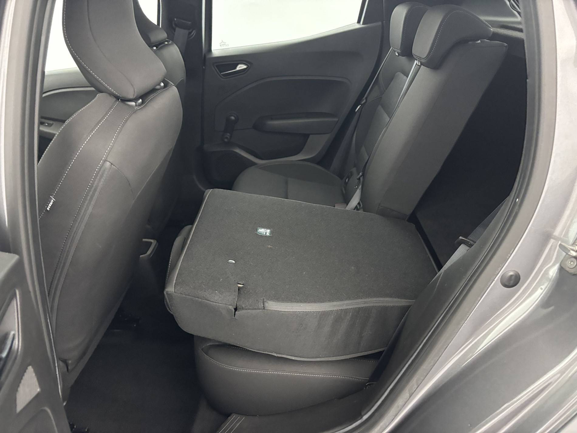 Vente en ligne Renault Clio 5 Clio TCe 90 au prix de 14 490 €