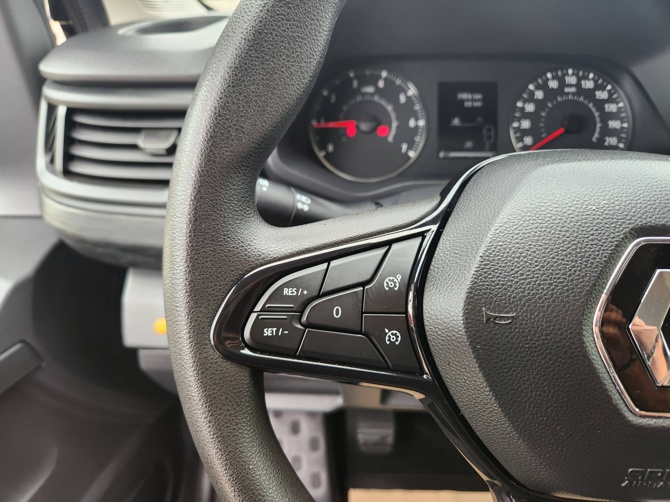 Vente en ligne Renault Trafic  L1 dCi 150 Energy S&S au prix de 29 490 €