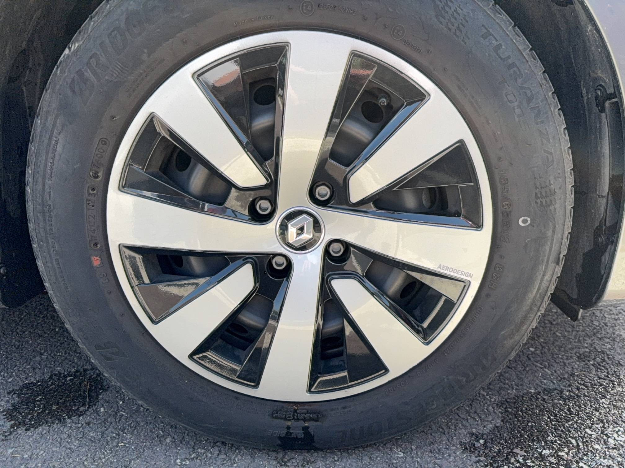 Vente en ligne Renault Clio 5 Clio TCe 90 au prix de 14 290 €