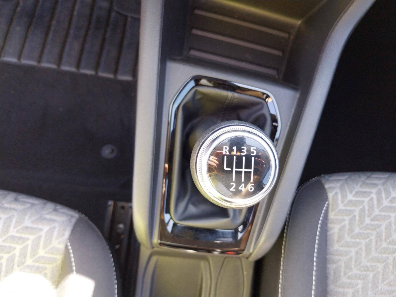 Vente en ligne Renault Clio 5 Clio TCe 100 GPL au prix de 14 491 €