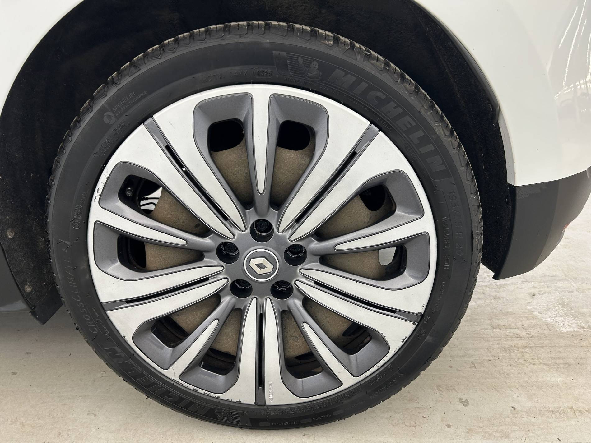 Vente en ligne Renault Scenic 4 Scenic Blue dCi 120 - 21 au prix de 13 990 €