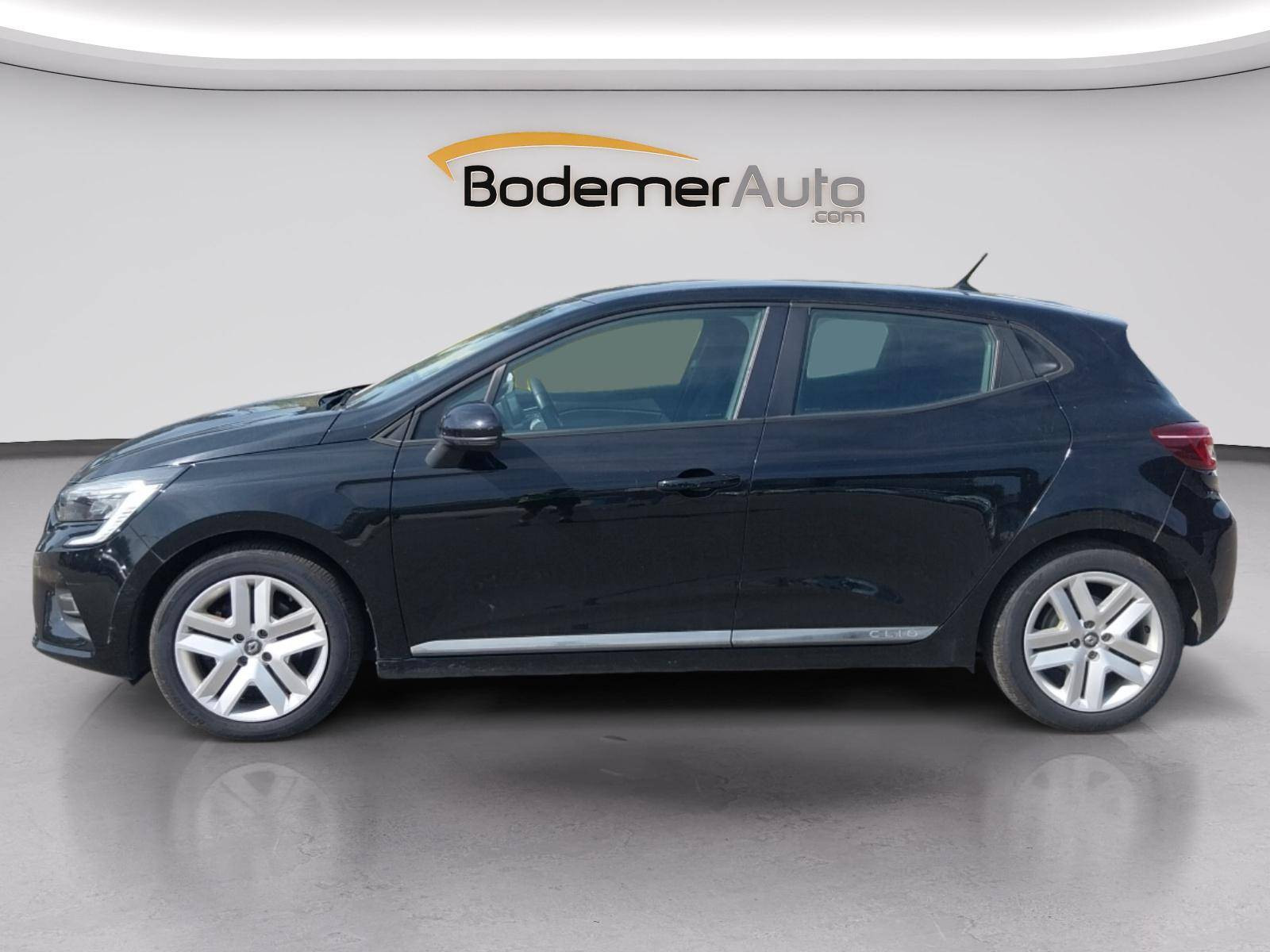 Vente en ligne Renault Clio 5 Clio E-Tech 140 - 21N au prix de 14 900 €