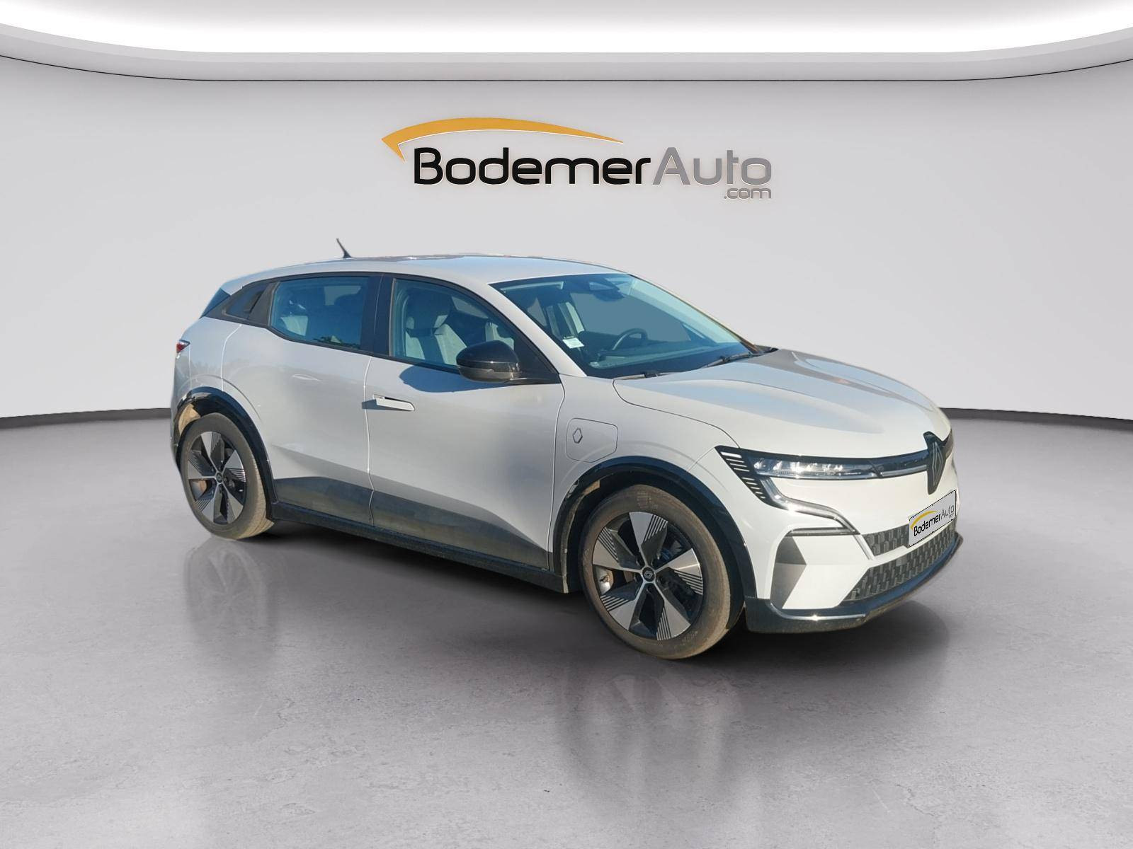 Vente en ligne Renault Megane E-Tech  EV40 130ch standard charge au prix de 18 991 €