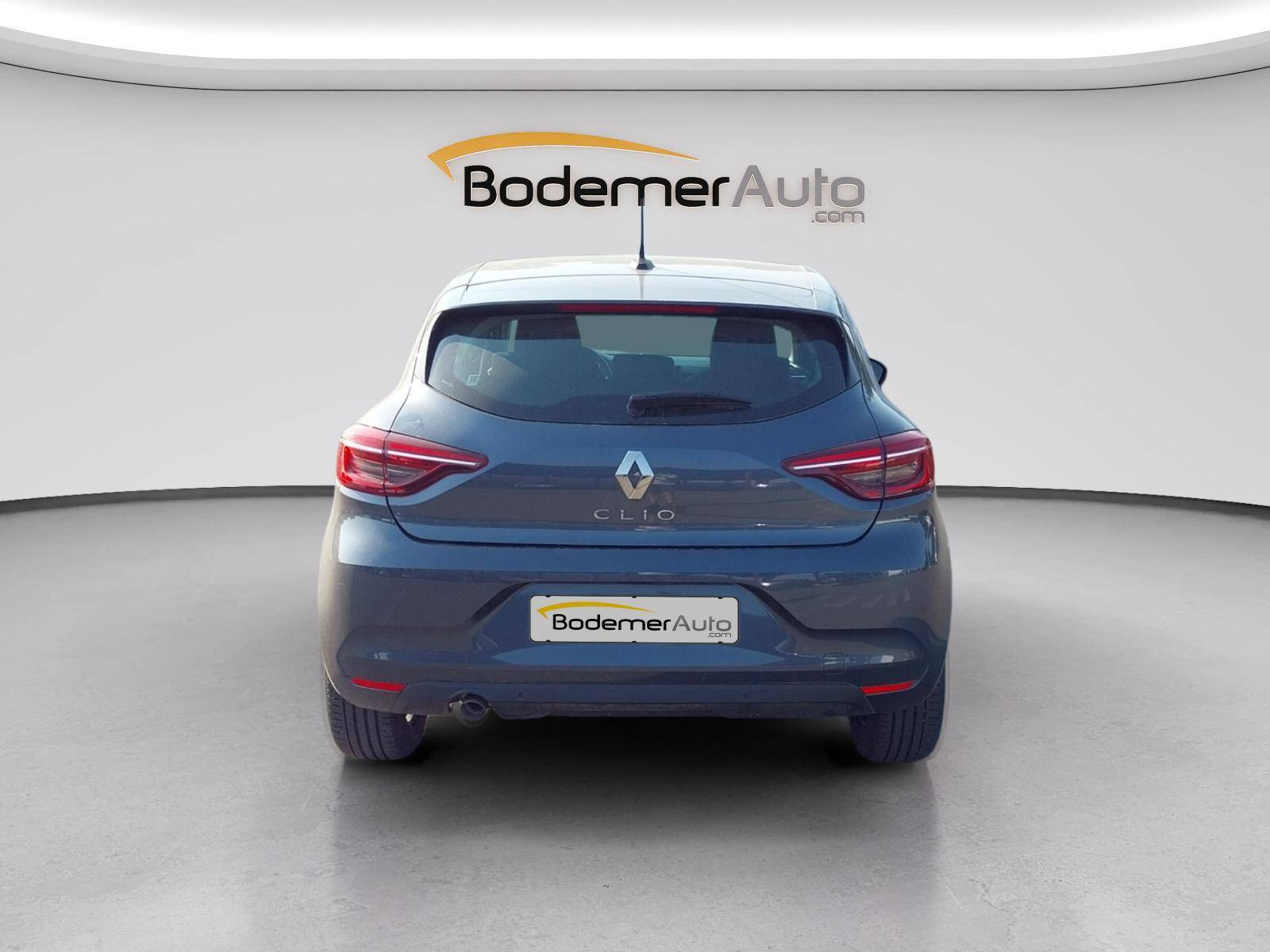 Vente en ligne Renault Clio 5 Clio TCe 90 - 21N au prix de 13 000 €