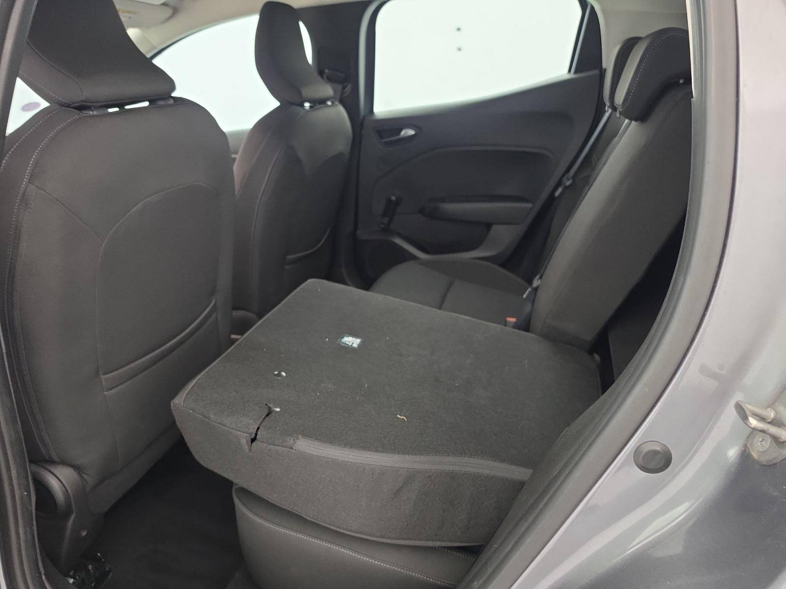 Vente en ligne Renault Clio 5 Clio TCe 90 au prix de 14 290 €