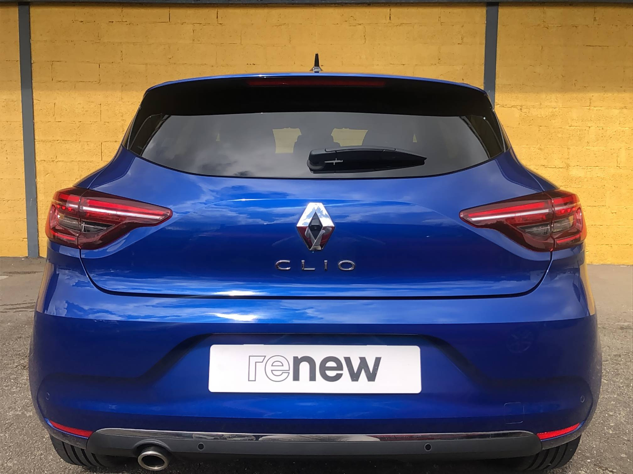 Vente en ligne Renault Clio 5 Clio TCe 90 au prix de 16 490 €
