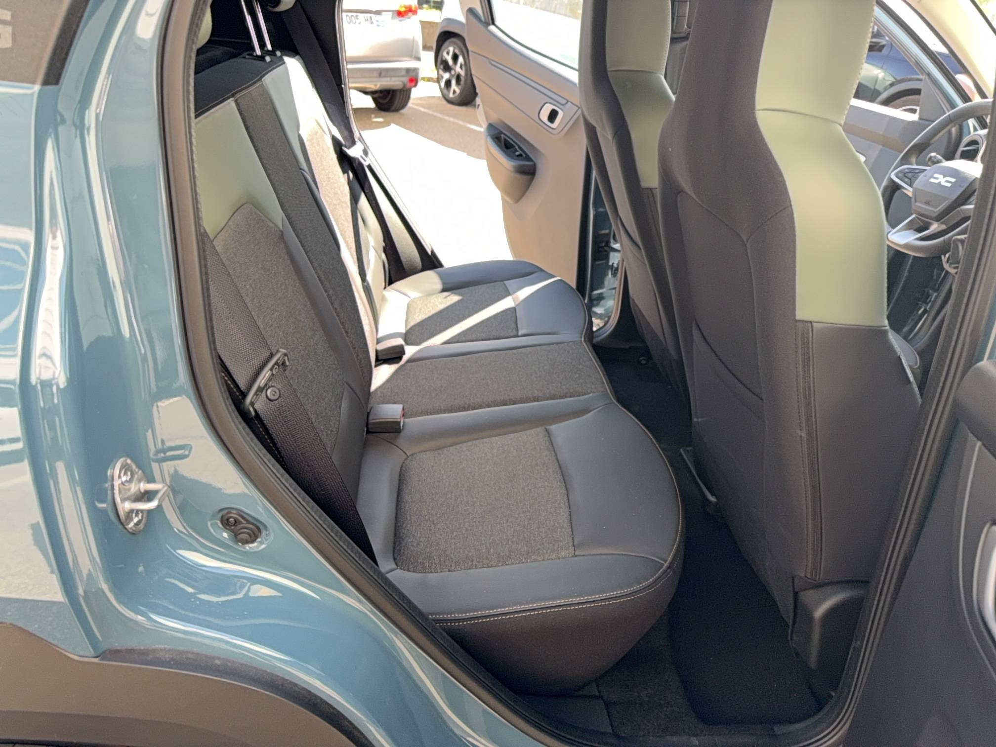 Vente en ligne Dacia Spring  electric 100 au prix de 19 990 €