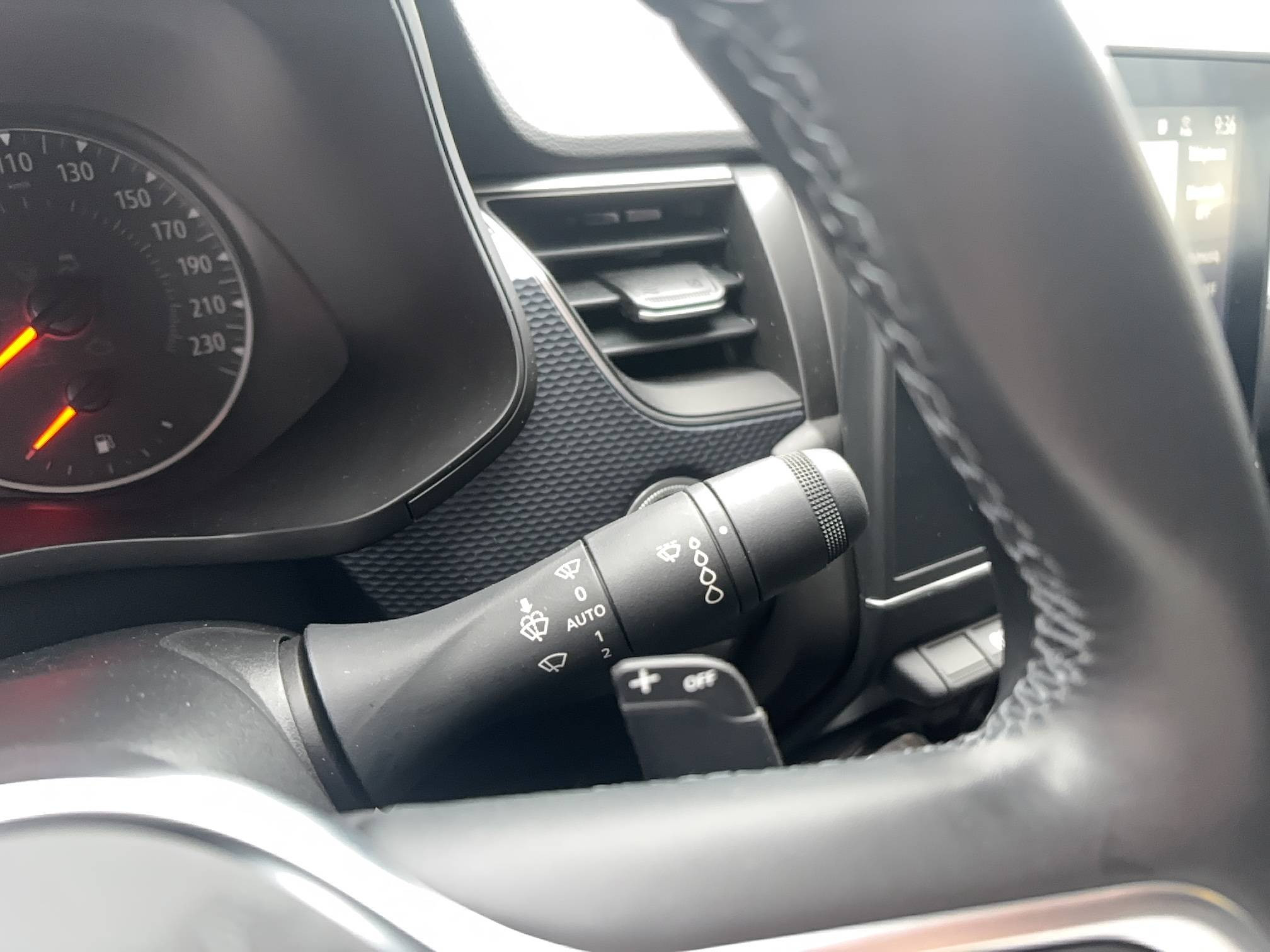 Vente en ligne Renault Arkana  mild hybrid 140 EDC FAP - 22 au prix de 18 990 €