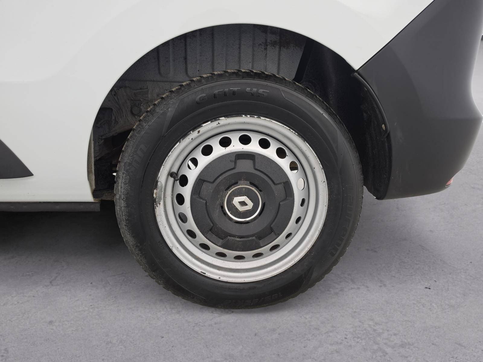 Vente en ligne Renault Express Van  BLUE DCI 75 - 22 au prix de 13 290 €