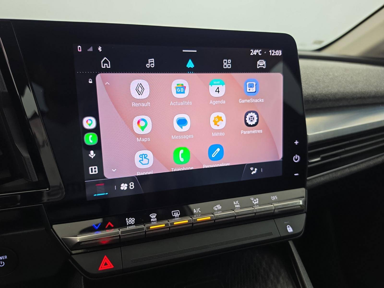 Vente en ligne Renault Megane E-Tech  EV60 220 ch super charge au prix de 23 990 €