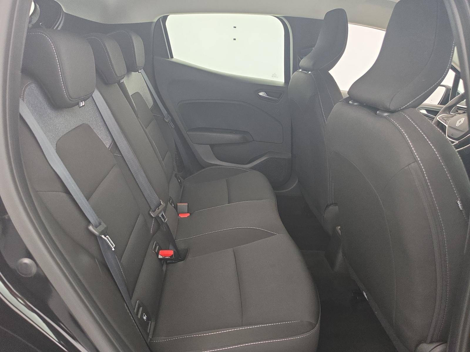 Vente en ligne Renault Clio 5 Clio E-Tech full hybrid 145 ch GSR2 au prix de 19 990 €