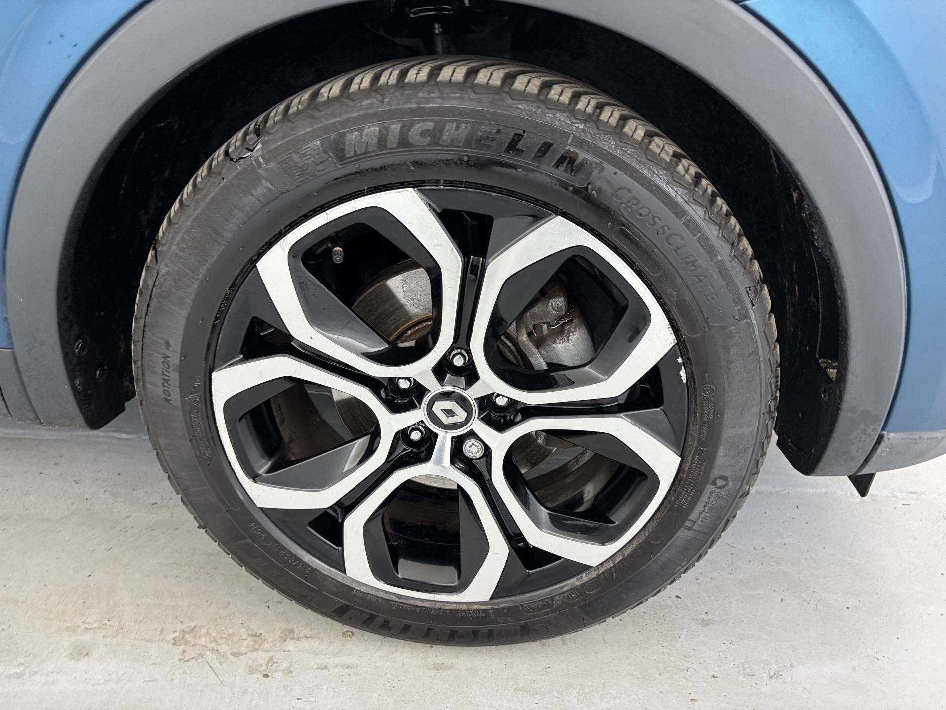 Vente en ligne Renault Arkana  E-Tech 145 - 21B au prix de 17 390 €