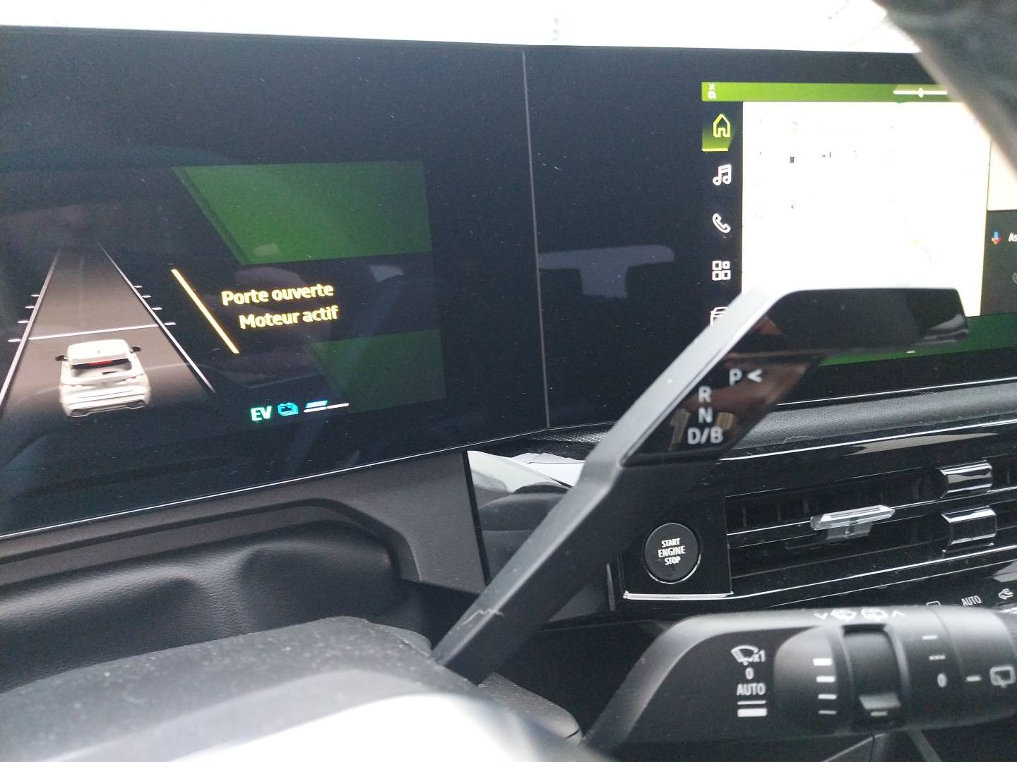 Vente en ligne Renault Clio 6 Clio E-Tech full hybrid 160 ch au prix de 26 990 €