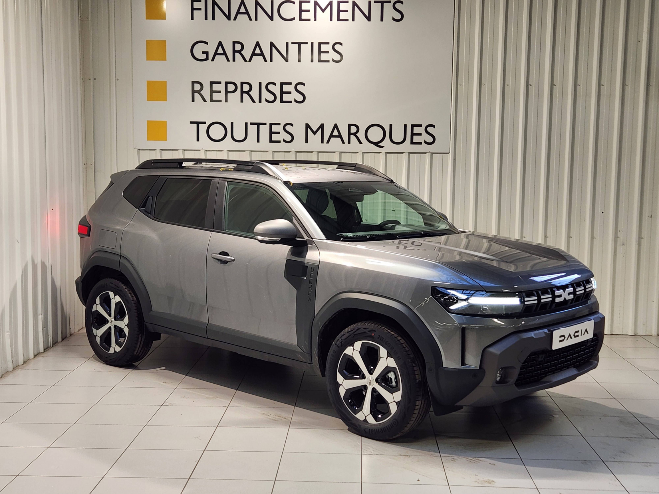 Vente en ligne Dacia Duster  Hybrid 155 au prix de 29 650 €