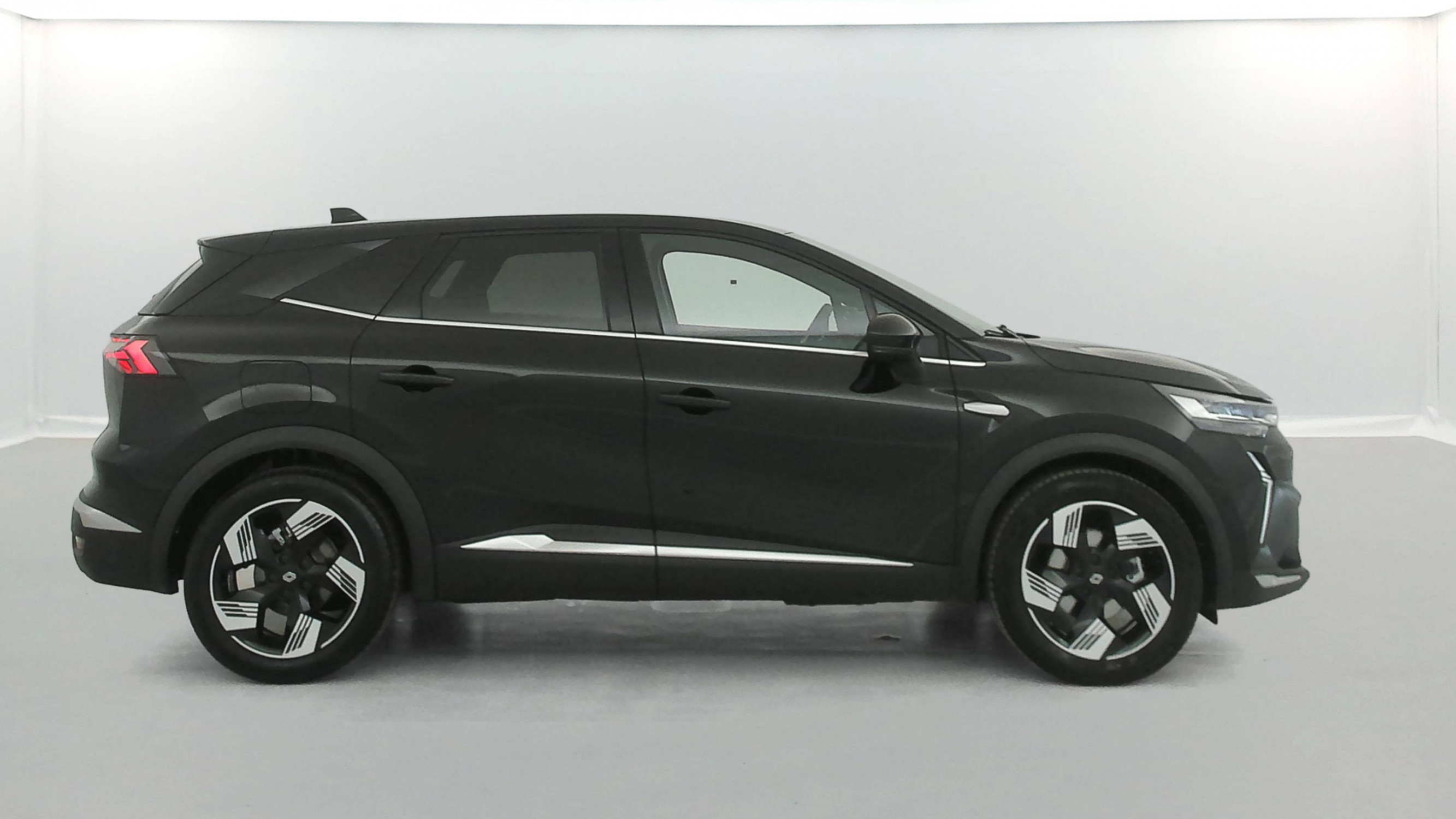 Vente en ligne Renault Symbioz  E-Tech full hybrid 145 au prix de 24 990 €