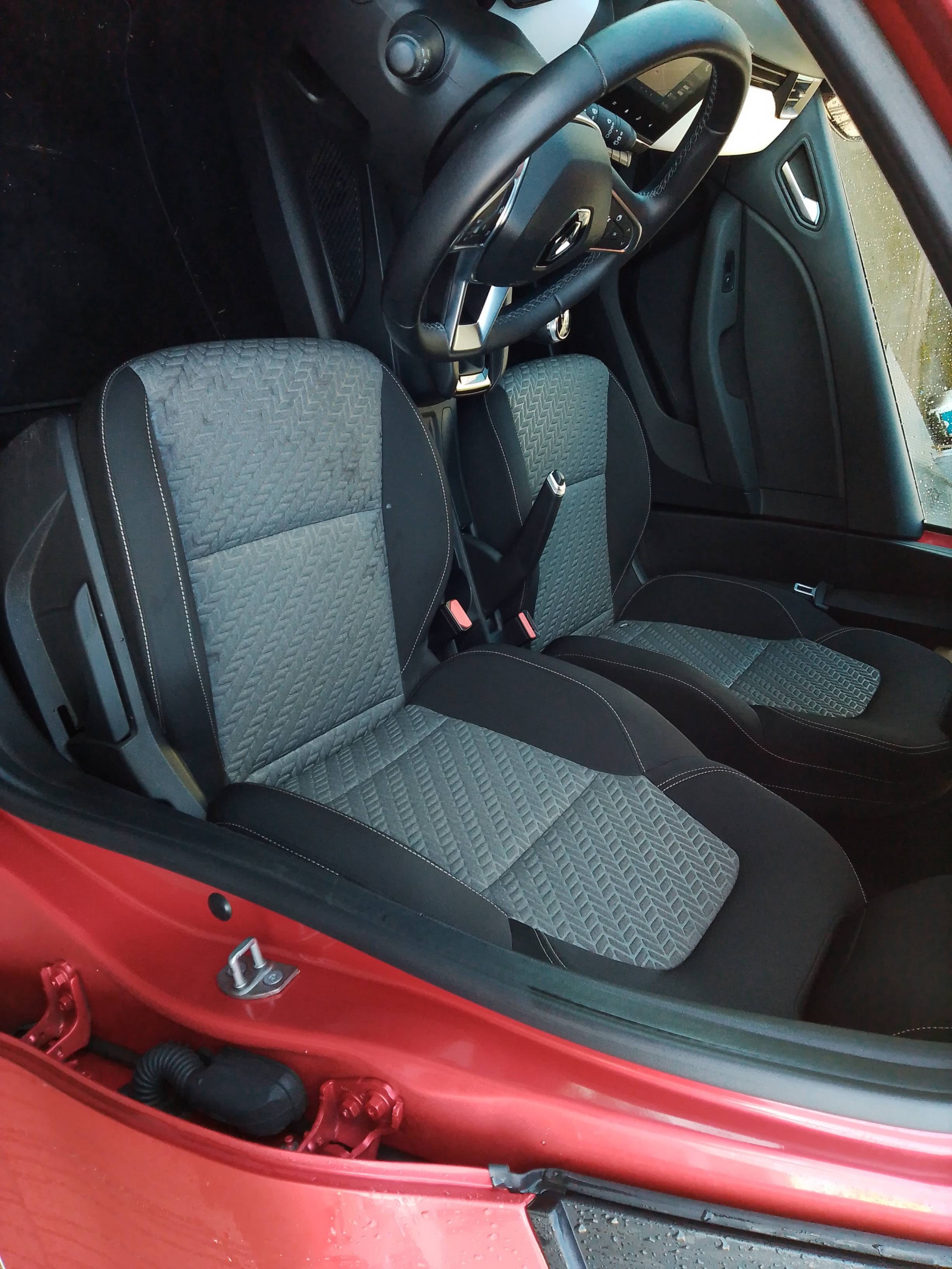 Vente en ligne Renault Clio 5 Clio Blue dCi 100 au prix de 13 490 €