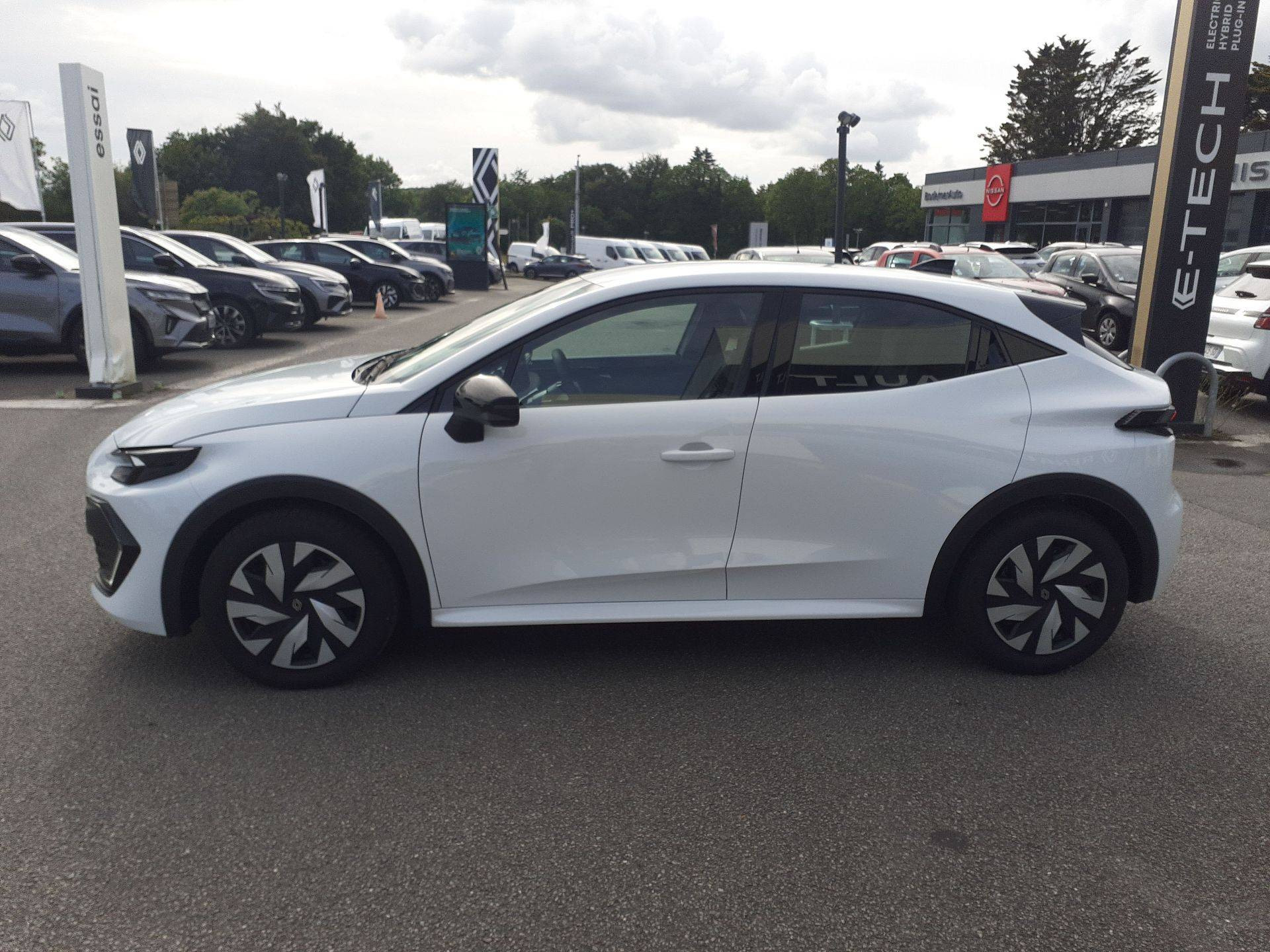 Vente en ligne Renault Clio 6 Clio TCe 115 ch au prix de 18 990 €