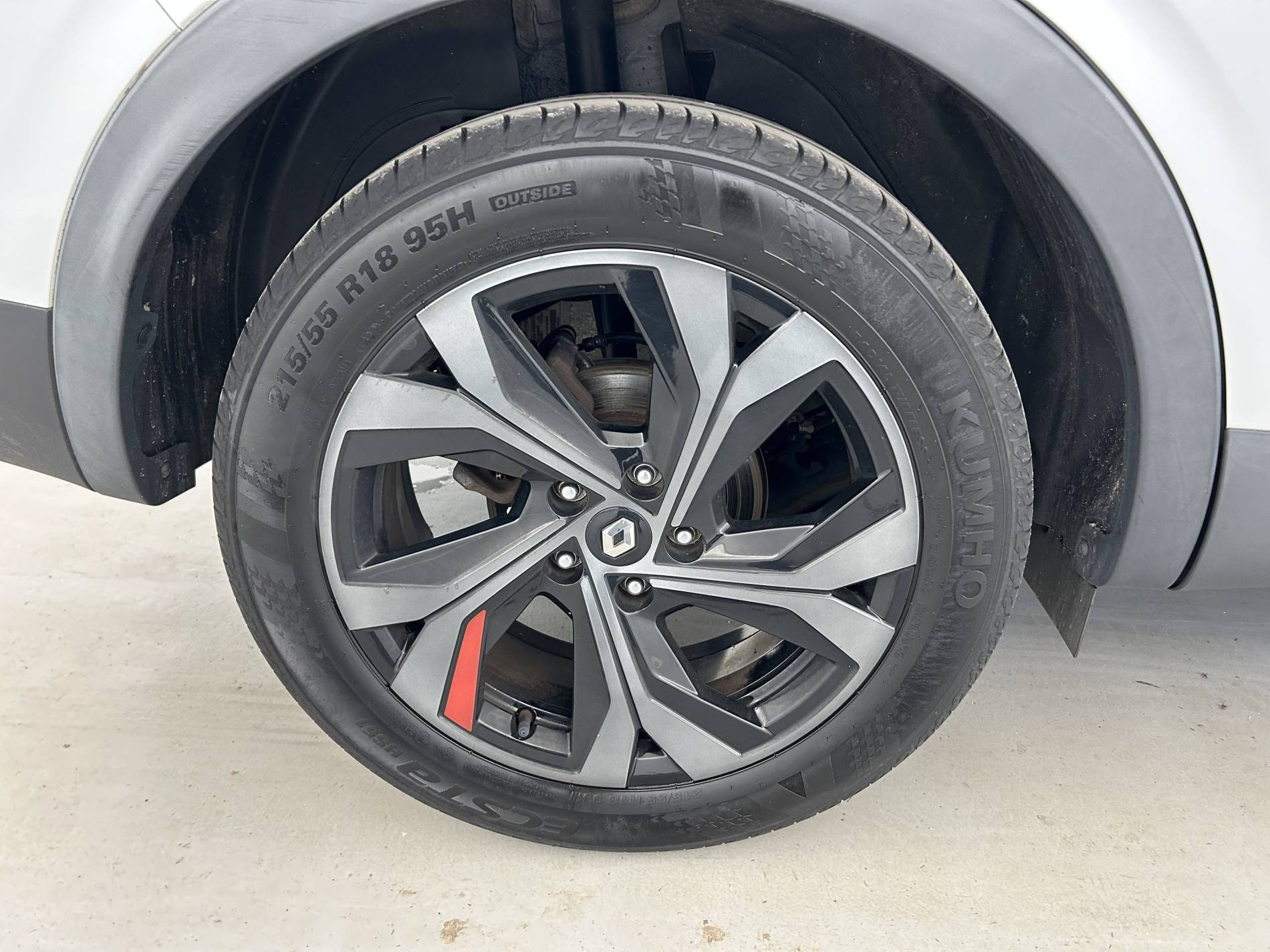 Vente en ligne Renault Arkana  E-Tech hybride 145 au prix de 22 690 €