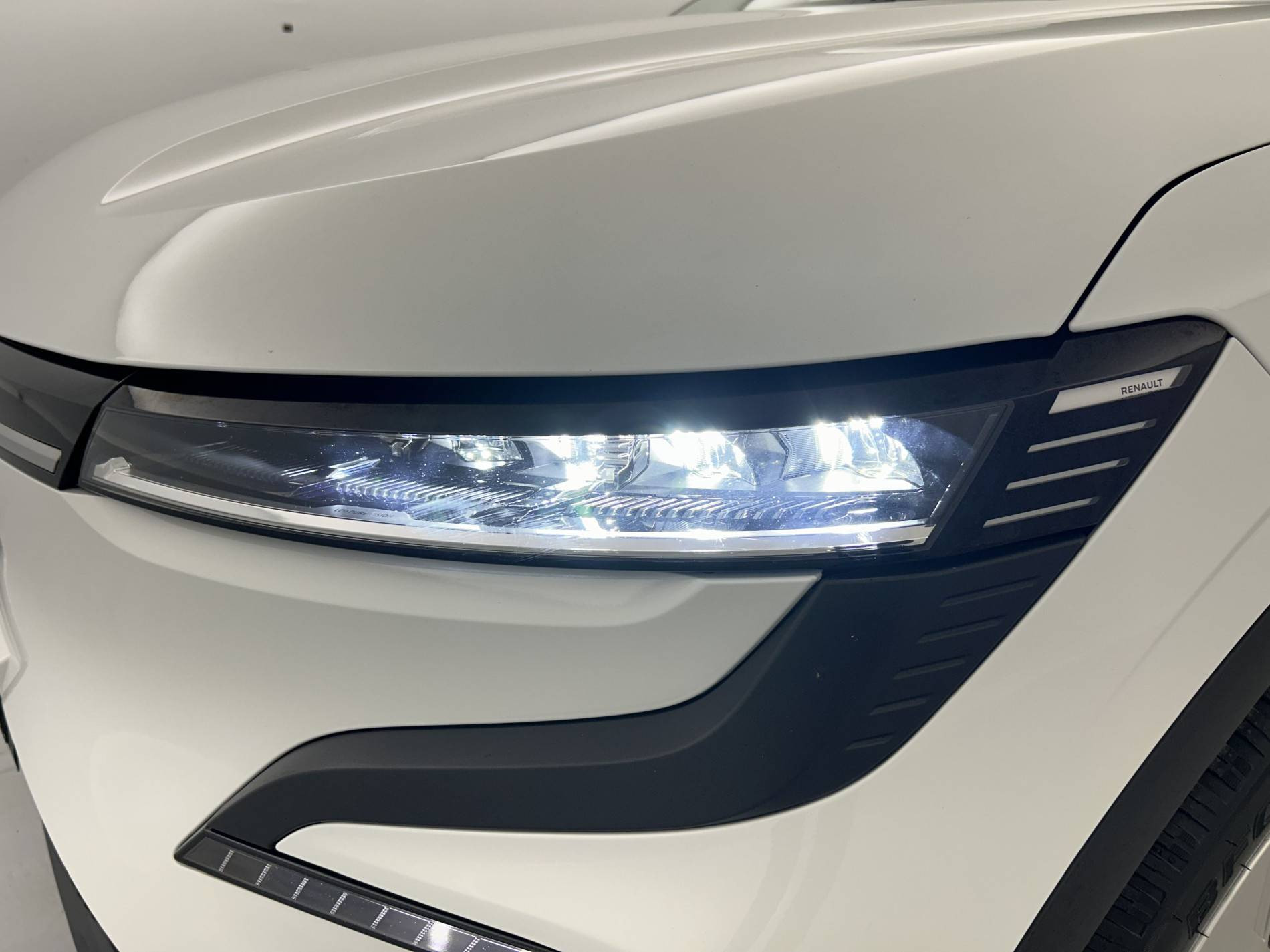 Vente en ligne Renault Megane E-Tech  EV60 130ch optimum charge au prix de 20 990 €